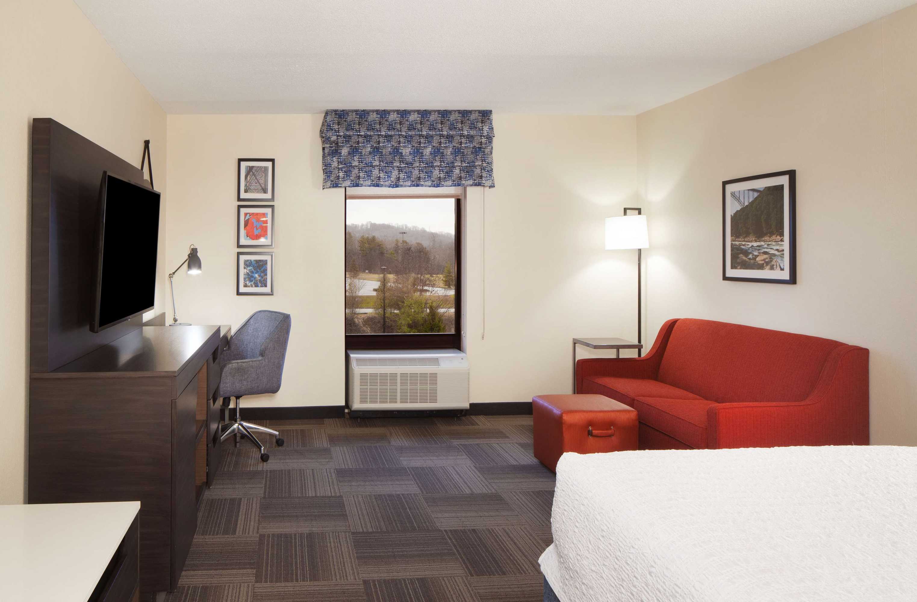 Gift card for Hampton Inn Charleston-Southridge Gift card for Hampton Inn Charleston-Southridge