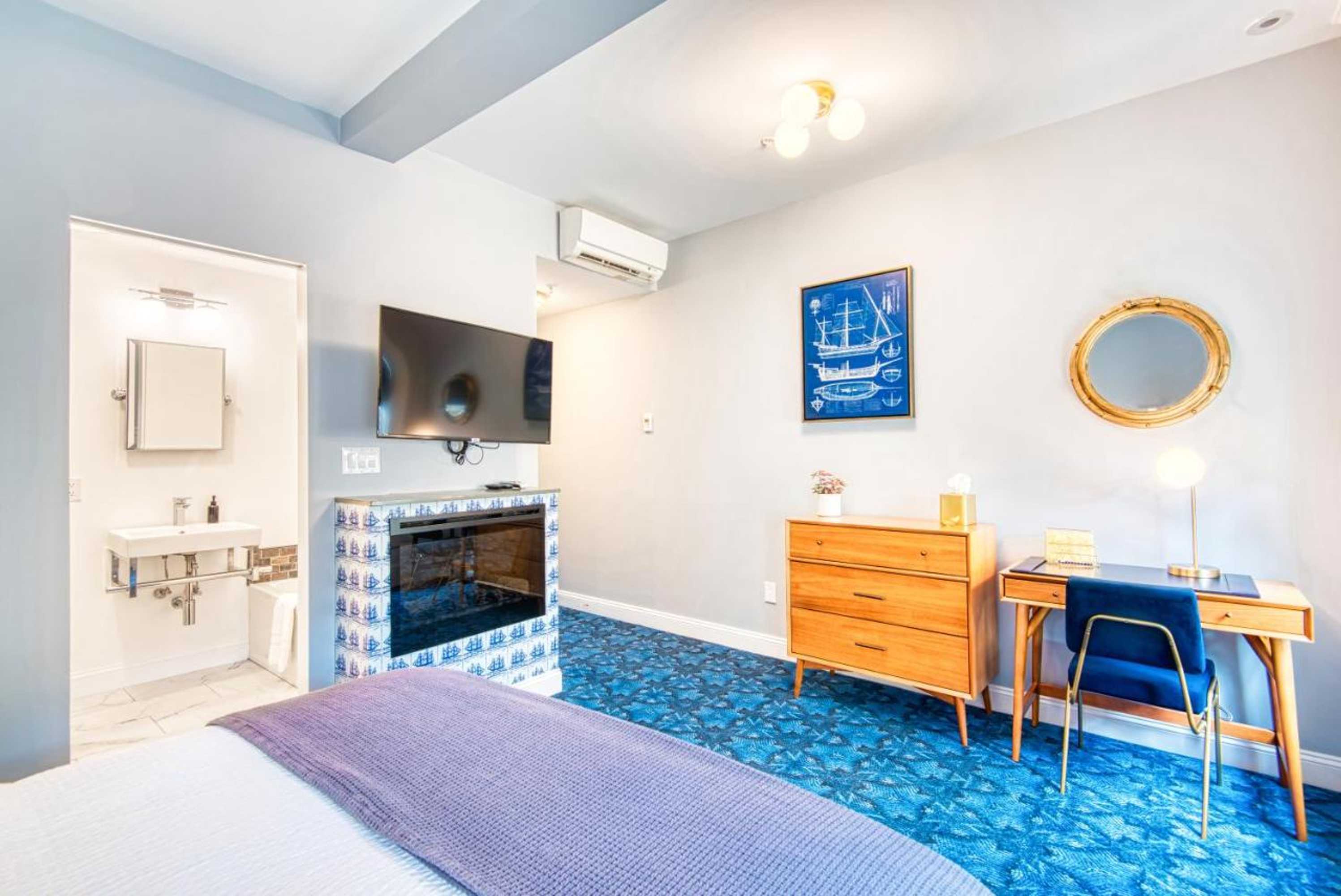 Gift card for The Hudson Whaler