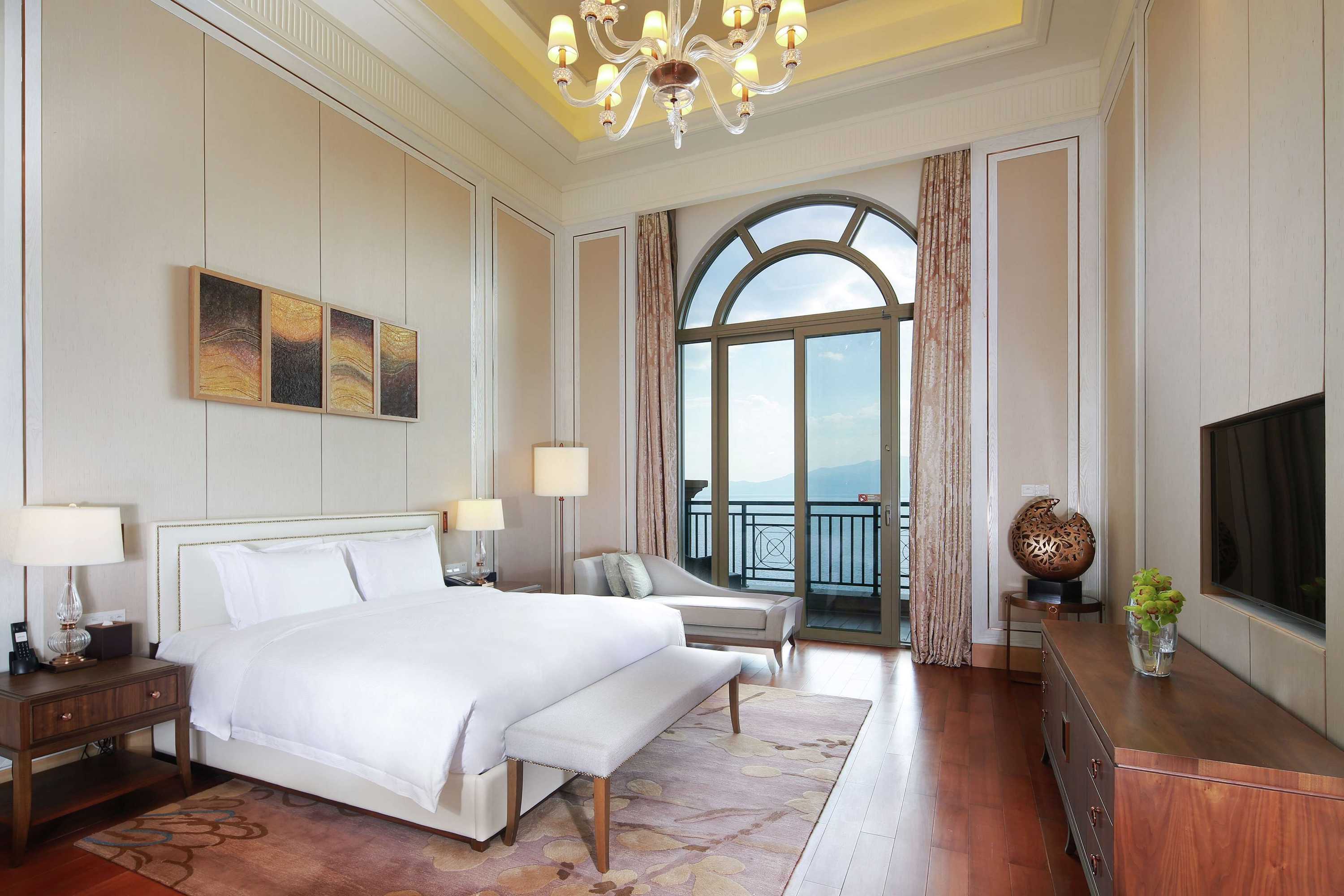 Gift card for Hilton Yuxi Fuxian Lake Gift card for Hilton Yuxi Fuxian Lake