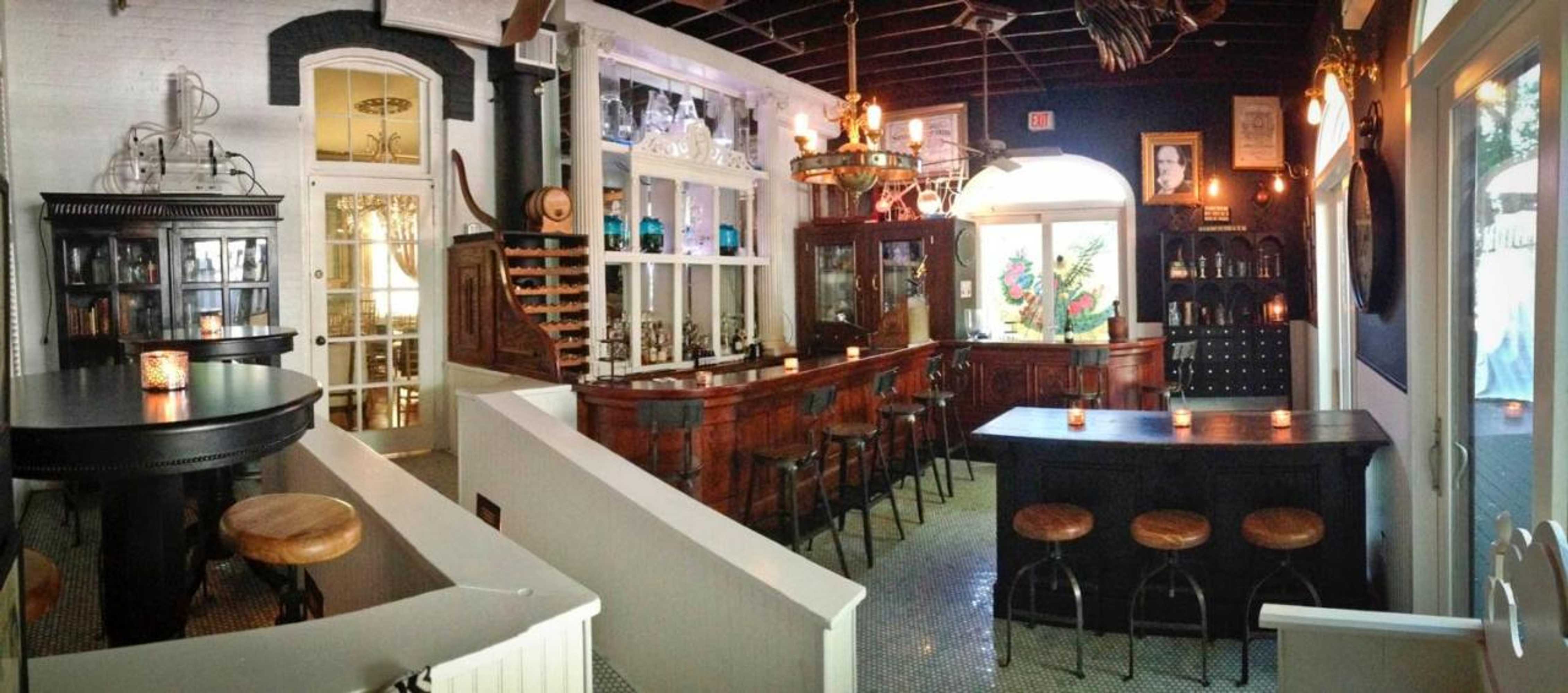 Gift card for Maxwell Mansion Hotel Gift card for Maxwell Mansion Hotel