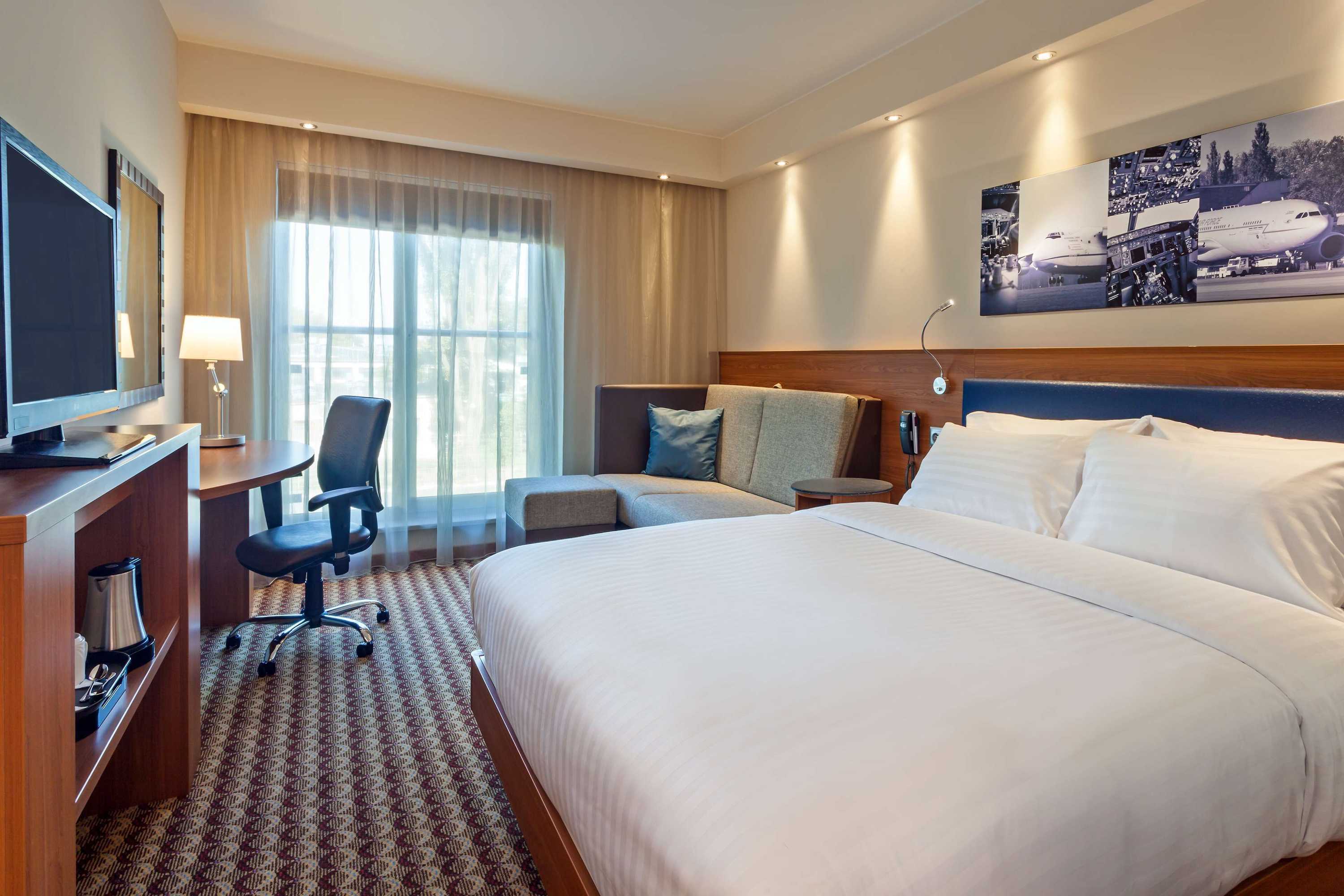 Gift card for Hampton by Hilton Warsaw Airport Gift card for Hampton by Hilton Warsaw Airport