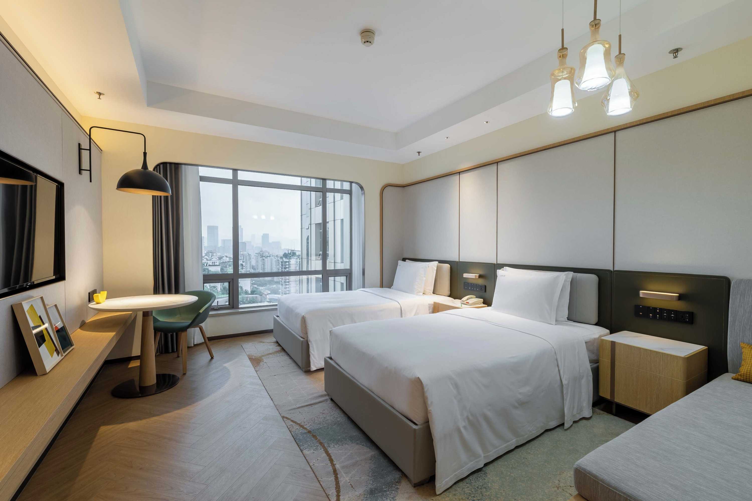 Gift card for Holiday Inn Chongqing Guanyinqiao by Ihg Gift card for Holiday Inn Chongqing Guanyinqiao by Ihg