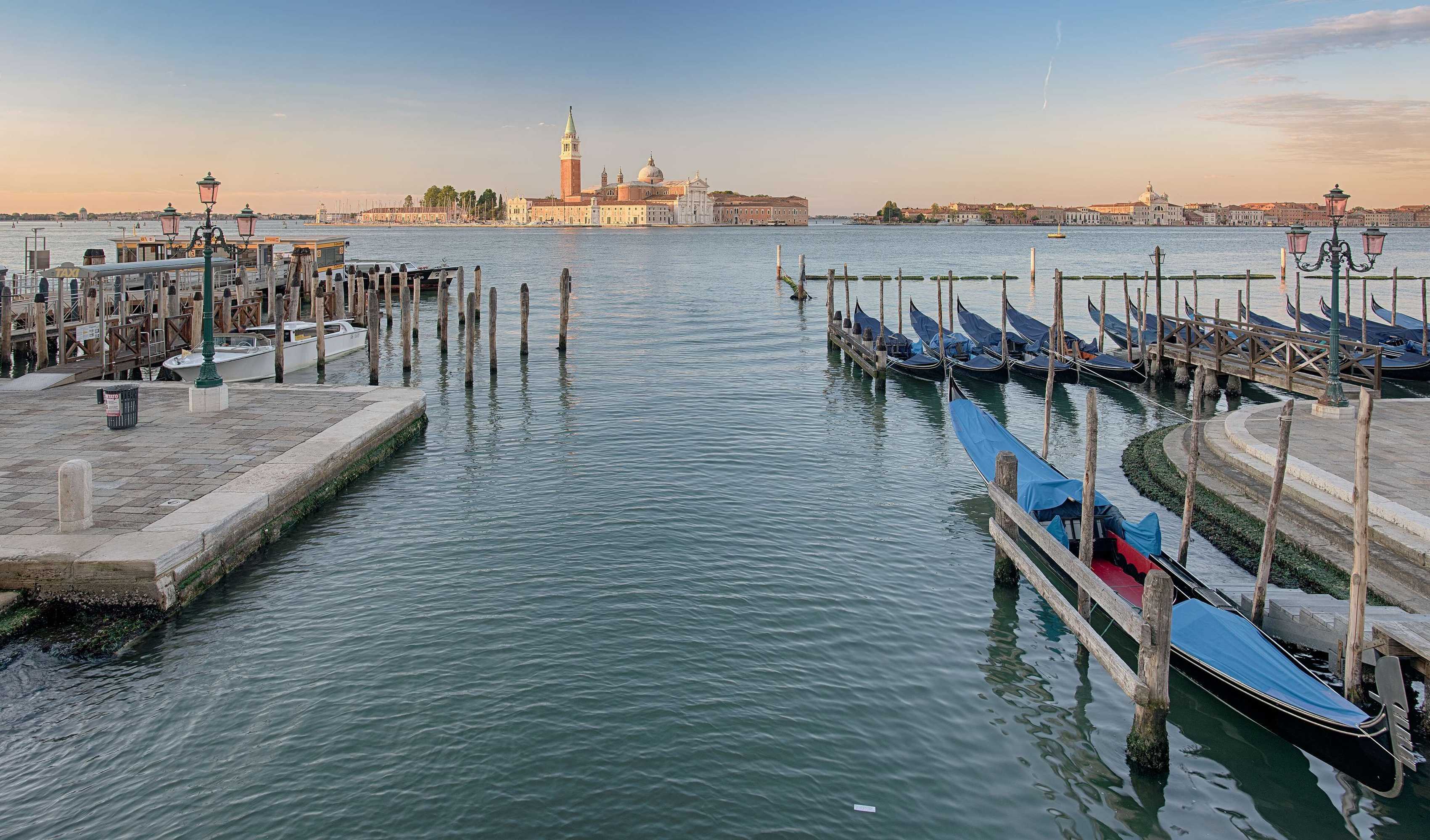 Gift card for NH Venezia Santa Lucia Gift card for NH Venezia Santa Lucia