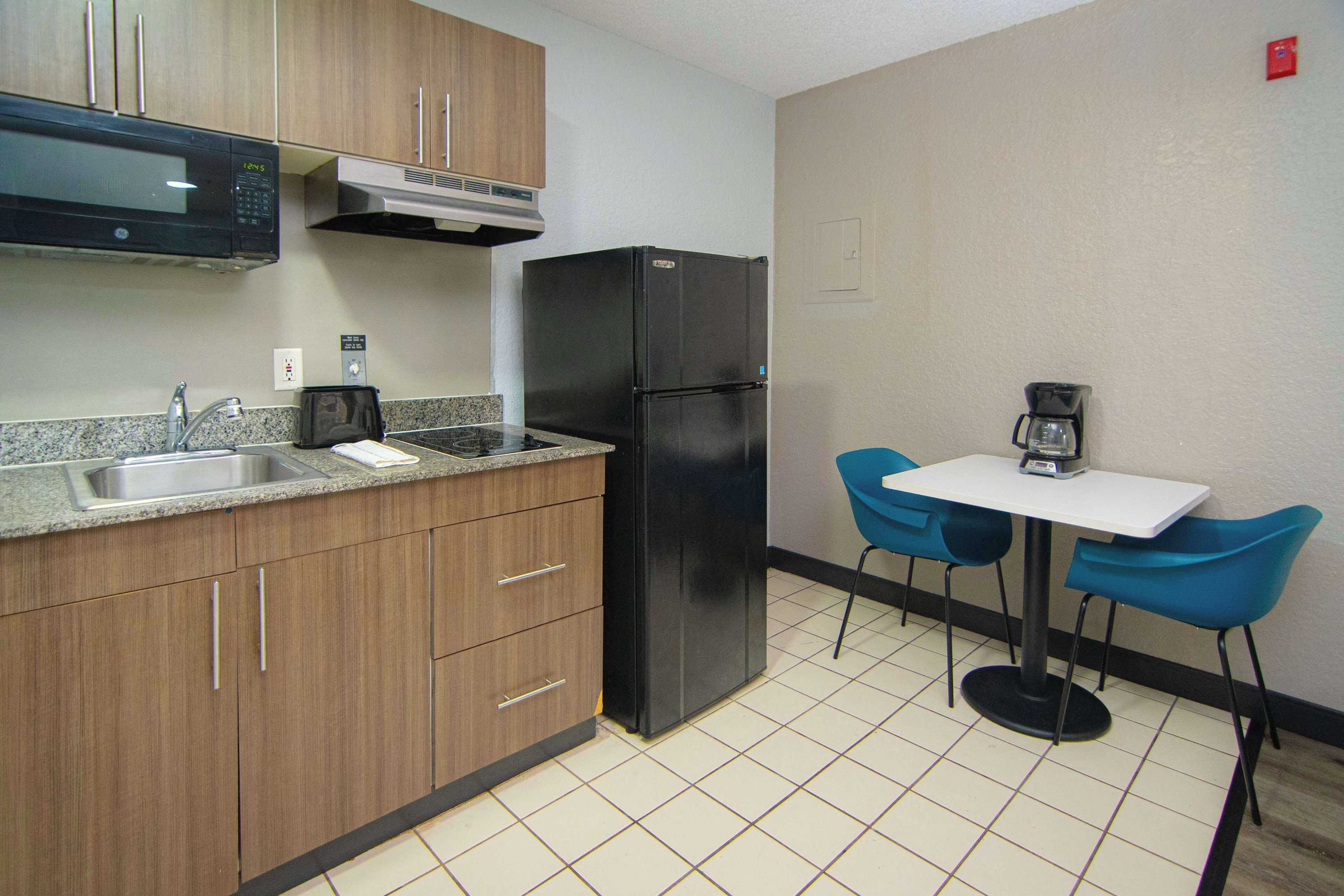 Gift card for Studio 6 Extended Stay - West Palm Beach, FL Gift card for Studio 6 Extended Stay - West Palm Beach, FL