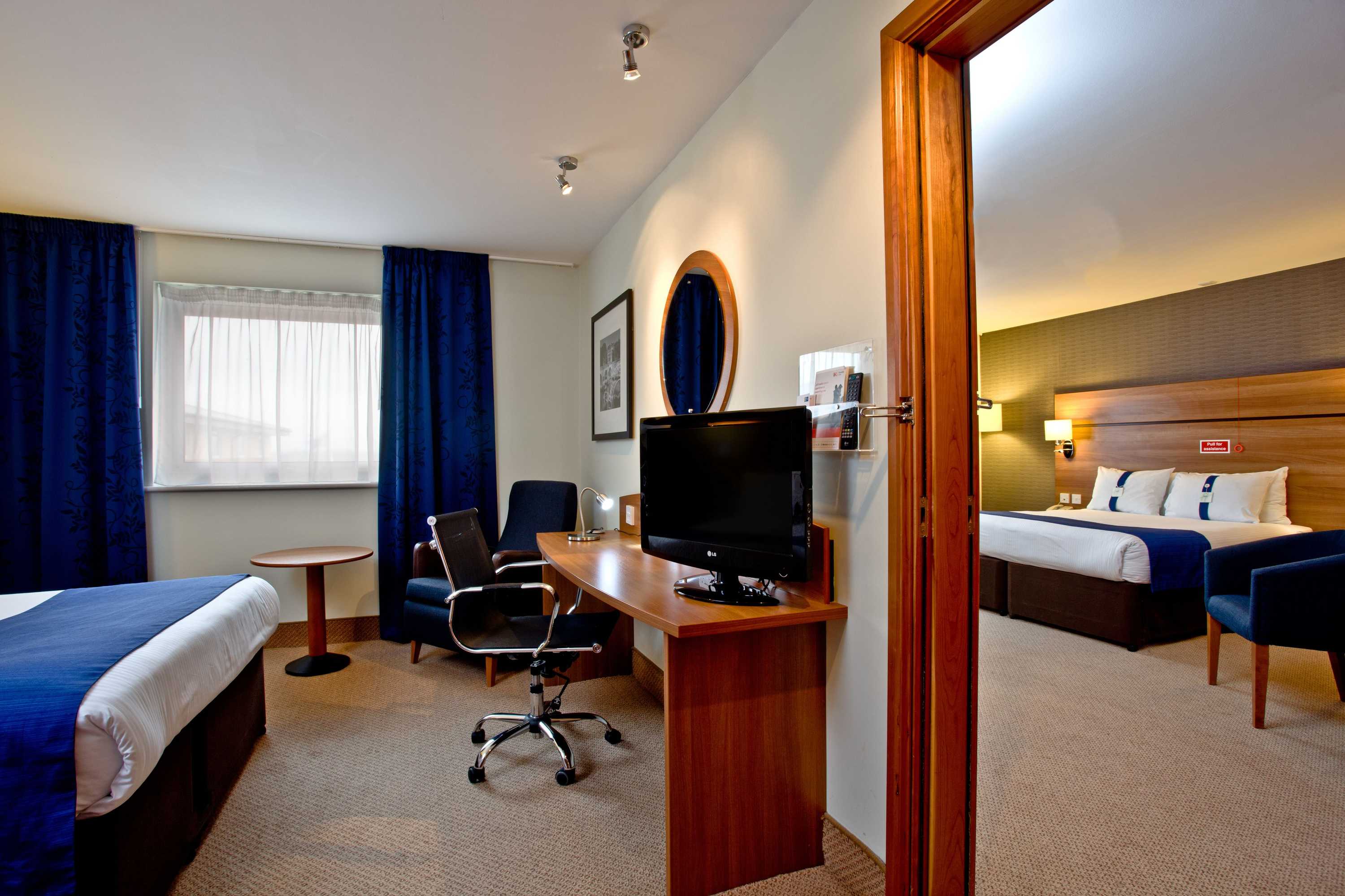 Gift card for Holiday Inn Express Shrewsbury by Ihg Gift card for Holiday Inn Express Shrewsbury by Ihg