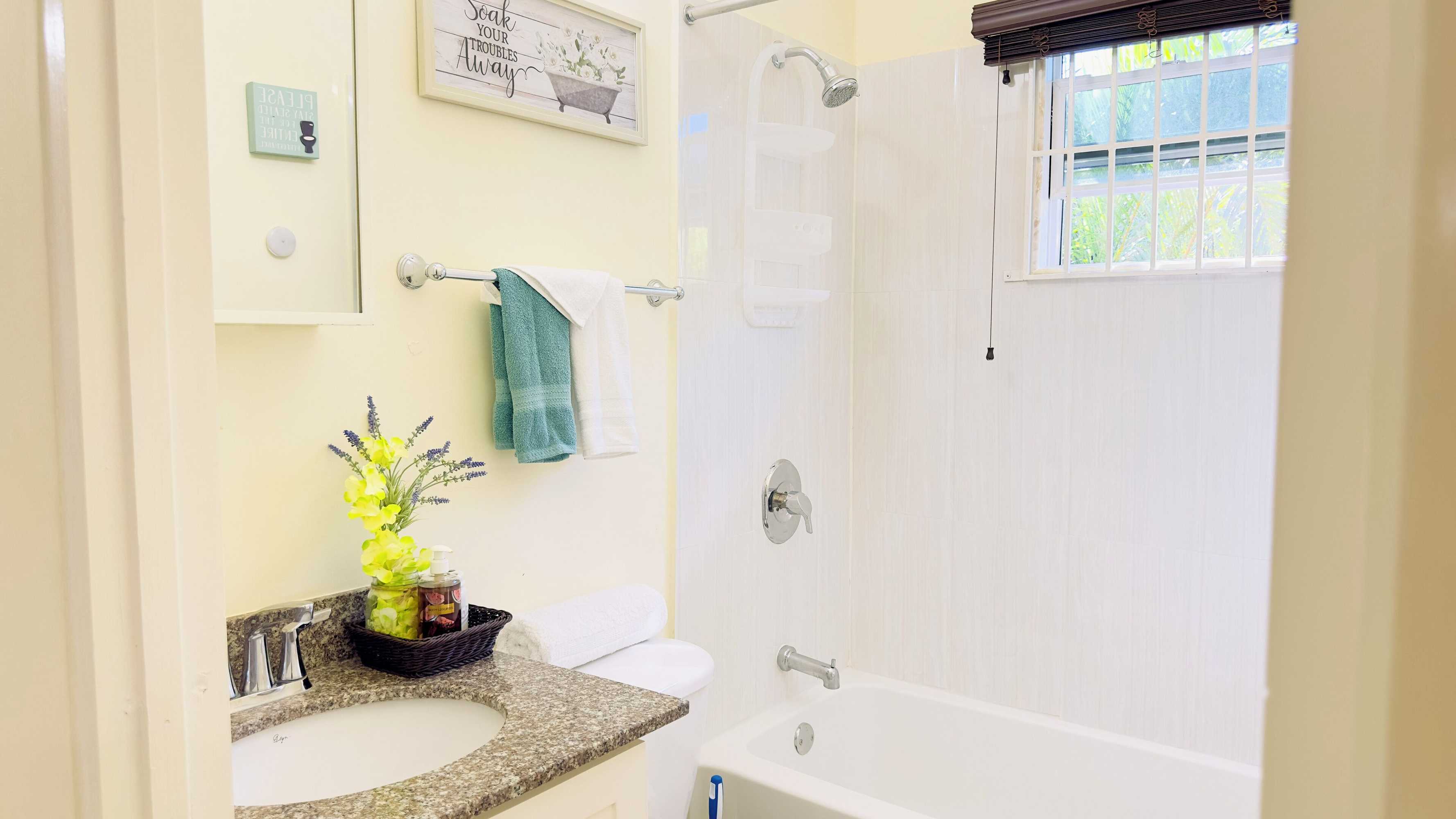 Gift card for Jhadano Villa 3br Pool Shuttle 3 Mins to Beach Gift card for Jhadano Villa 3br Pool Shuttle 3 Mins to Beach