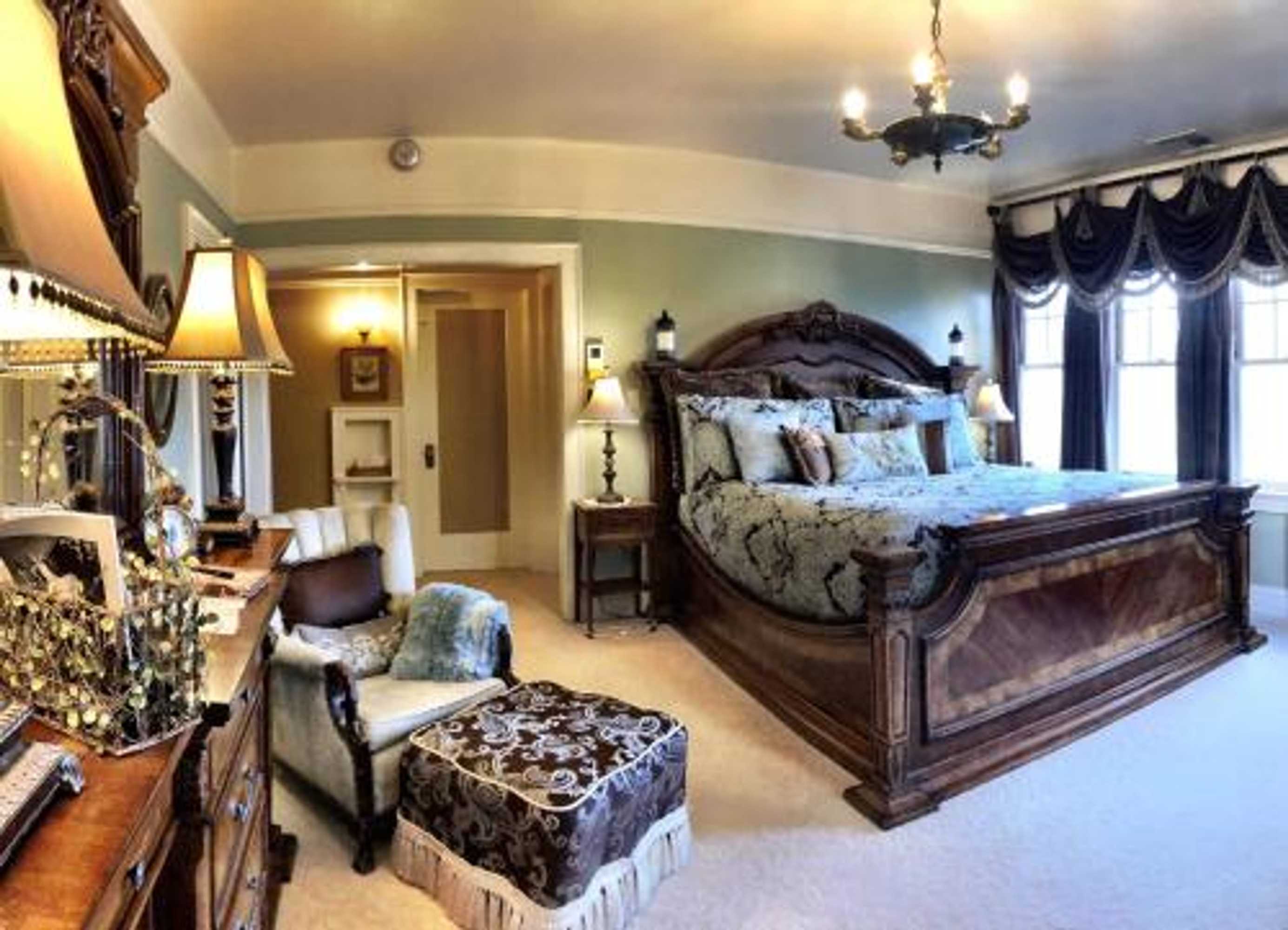 Gift Card For The Inn On Knowles Hill Bed & Breakfast Hotel | Roomcard.com