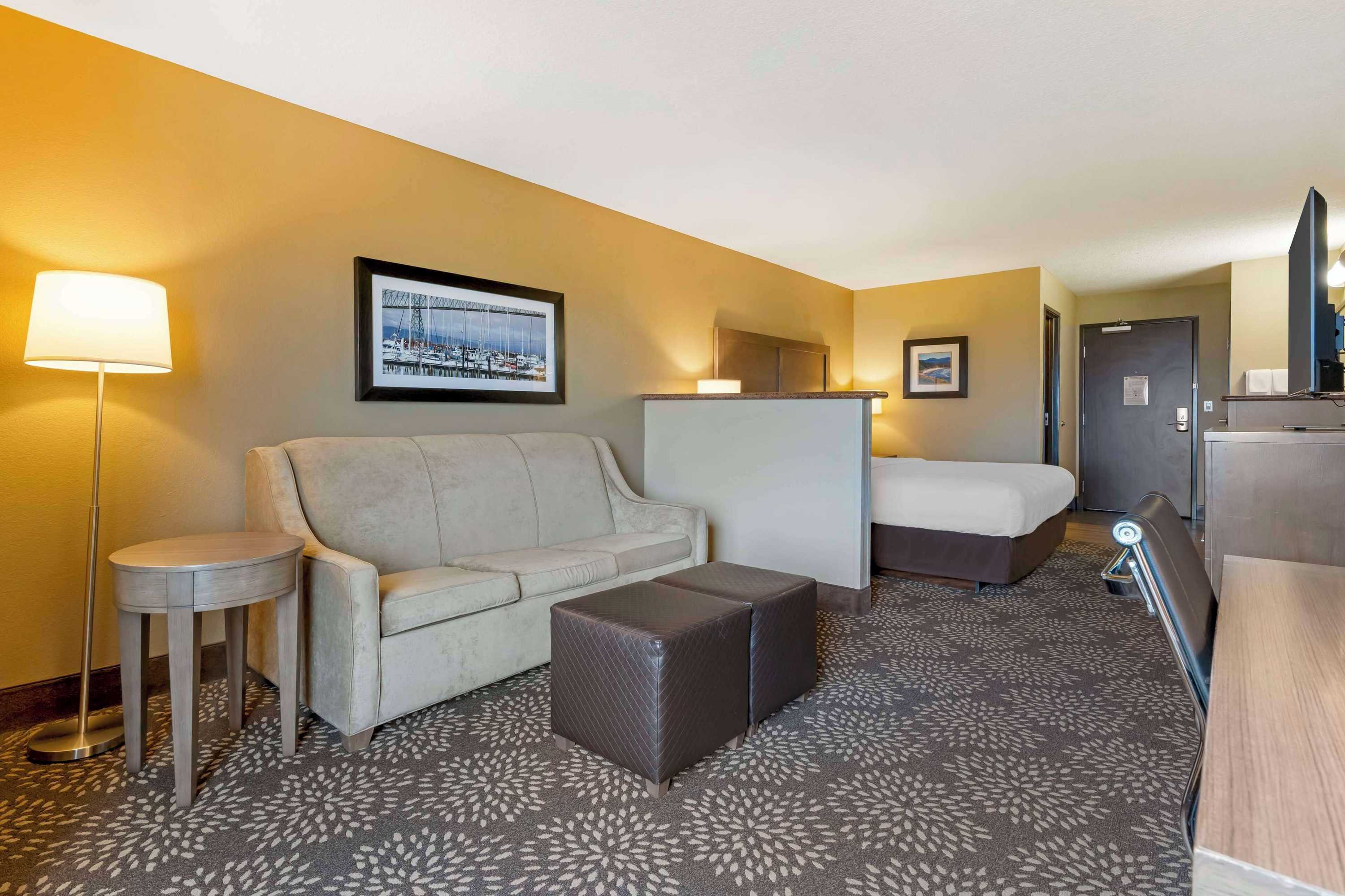 Gift card for Best Western Columbia River Waterfront Hotel Astoria Gift card for Best Western Columbia River Waterfront Hotel Astoria
