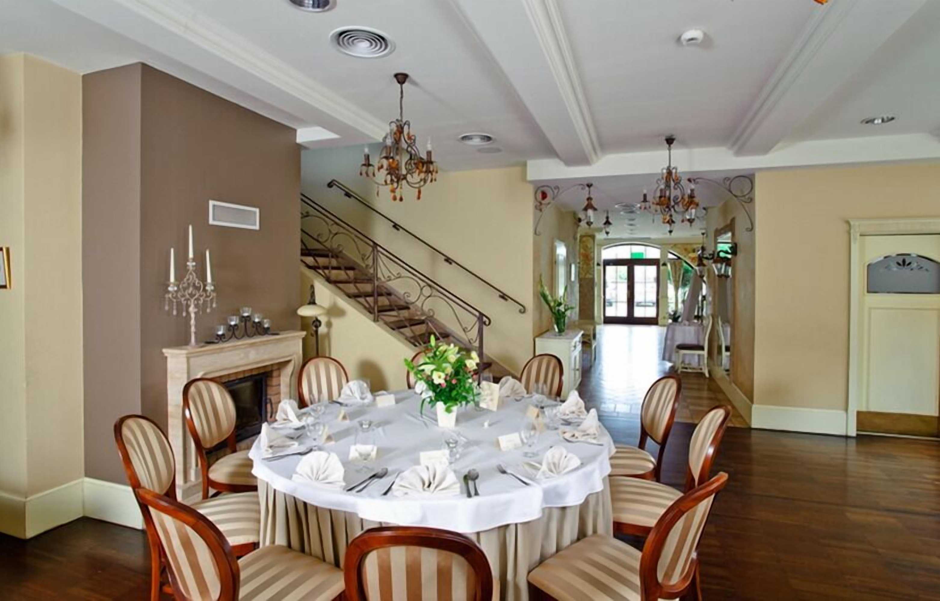 Gift card for Villa Estera - Hotel & Restauracja Gift card for Villa Estera - Hotel & Restauracja
