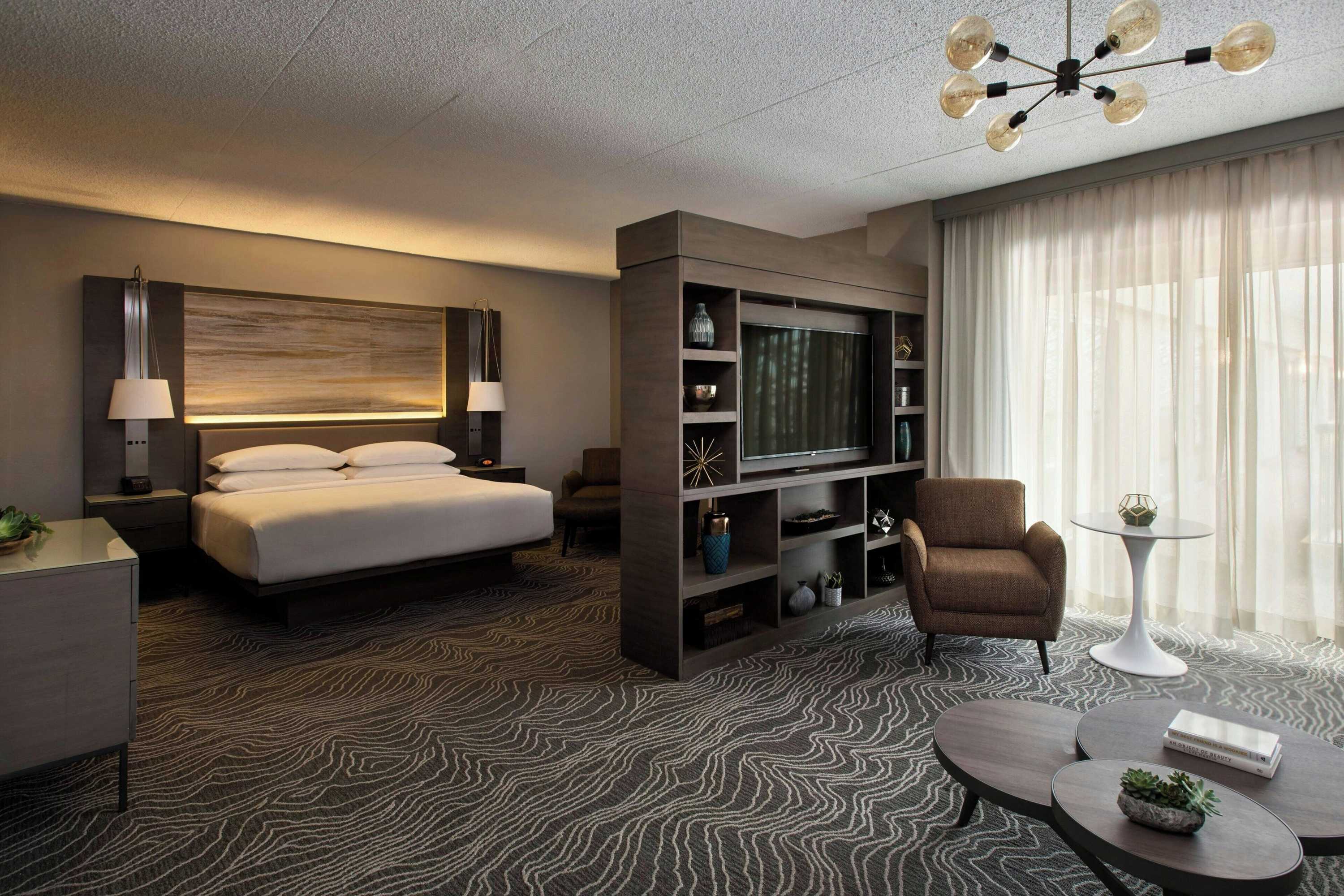 Gift card for Marriott Melville Long Island Gift card for Marriott Melville Long Island