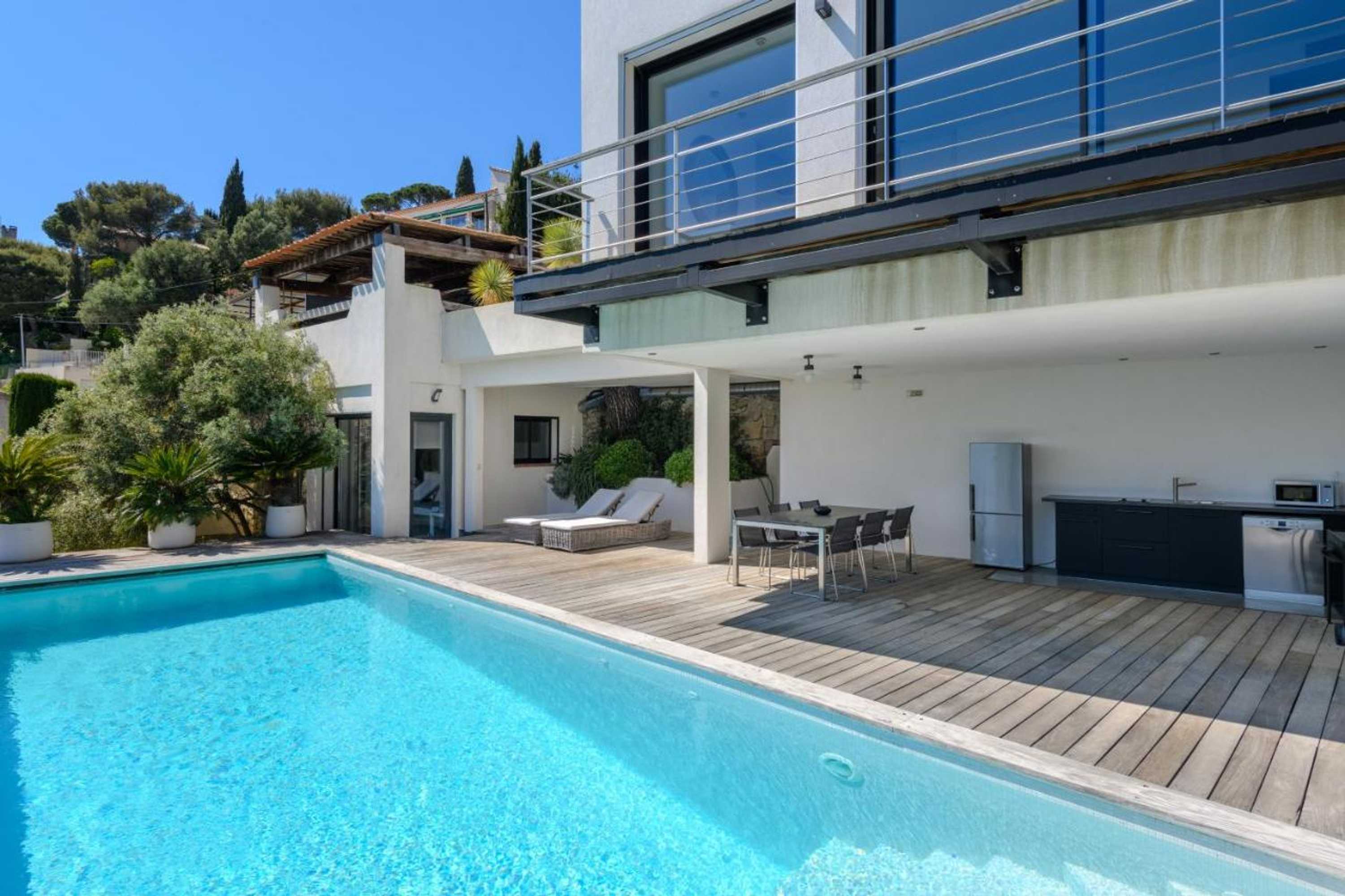 Gift card for Villa Canaille Par Dodo-à-Cassis