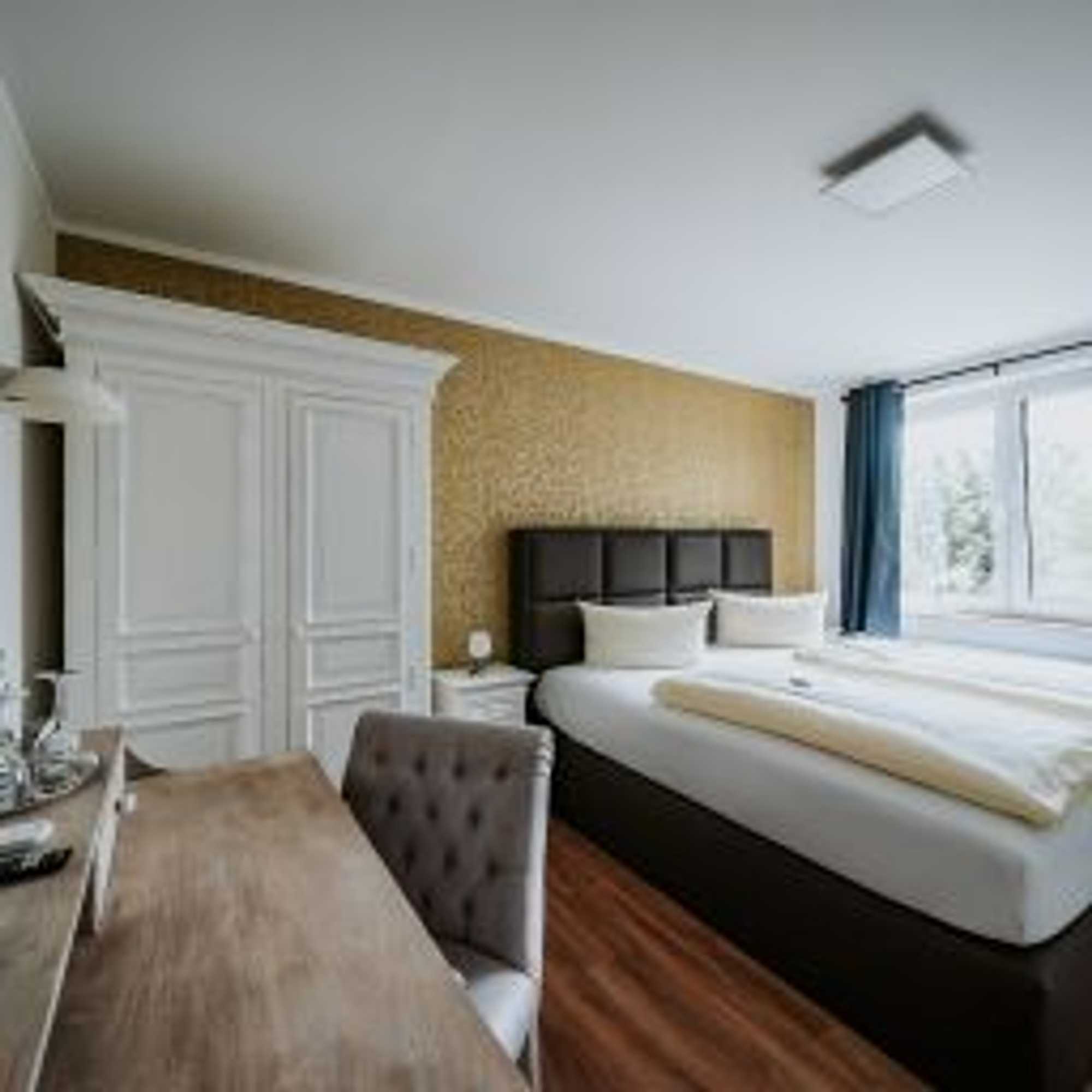 Gift card for Robrooks Hotel Garni Gift card for Robrooks Hotel Garni