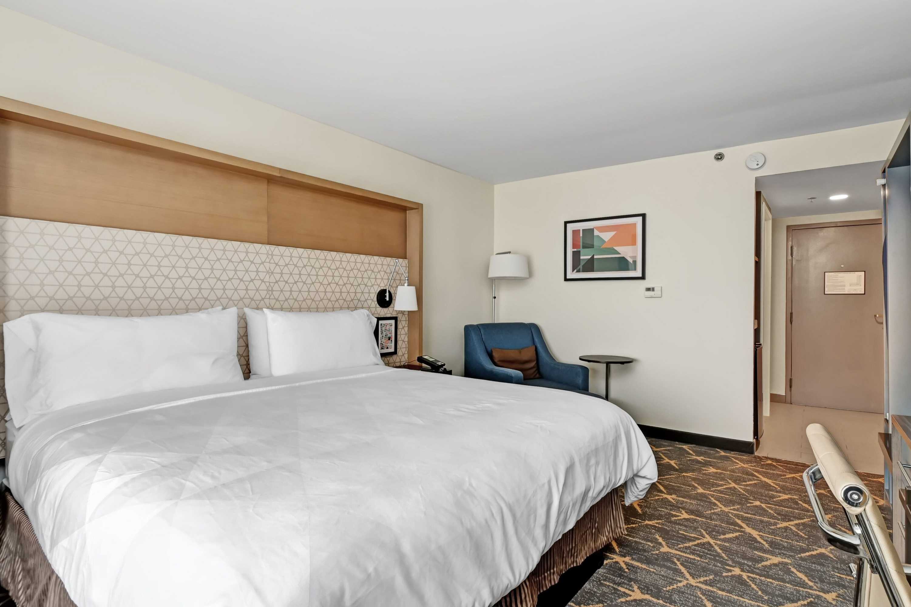 Gift card for Holiday Inn Piscataway Somerset by Ihg Gift card for Holiday Inn Piscataway Somerset by Ihg