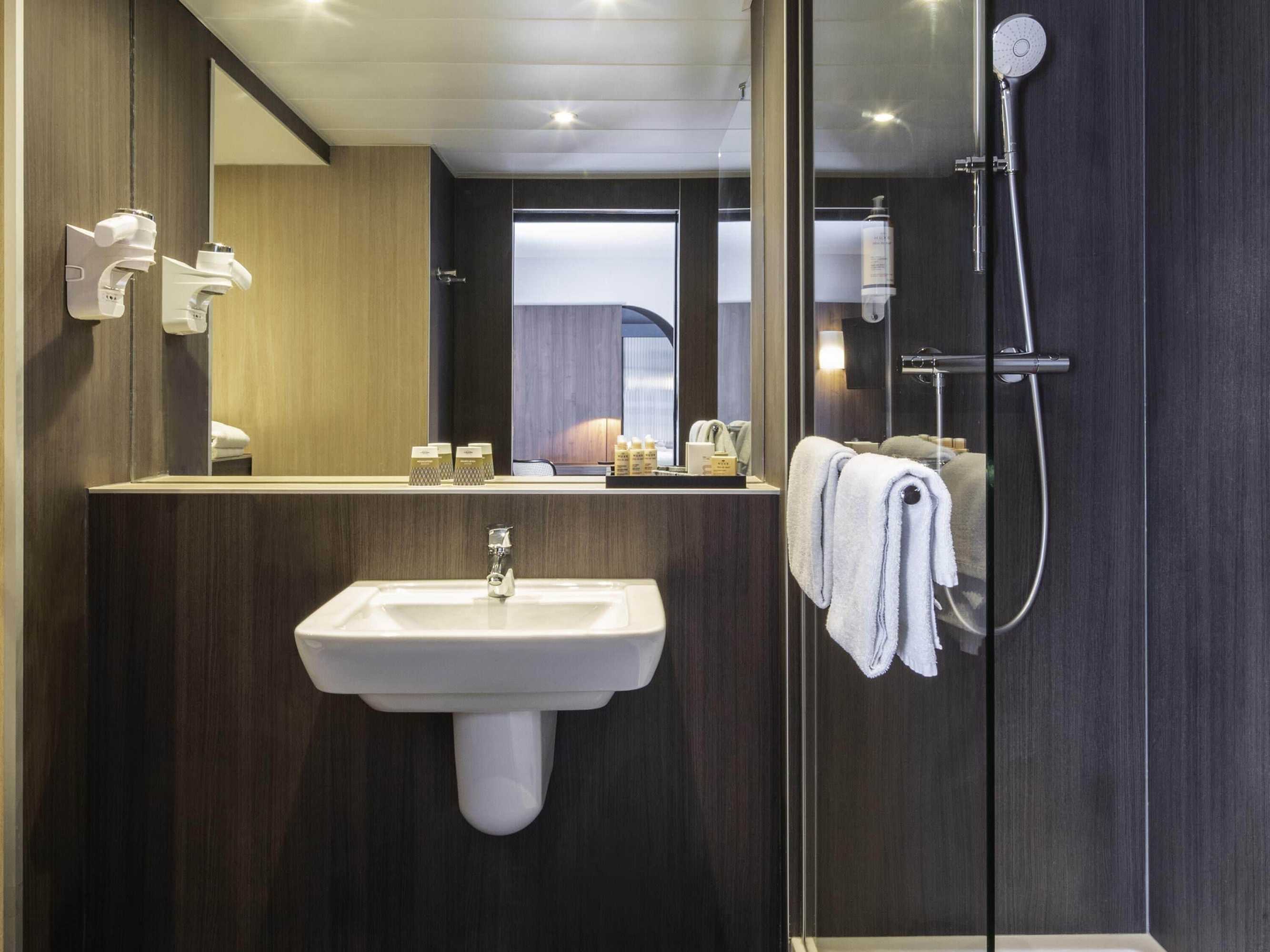 Gift card for Mercure Versailles Chateau Gift card for Mercure Versailles Chateau