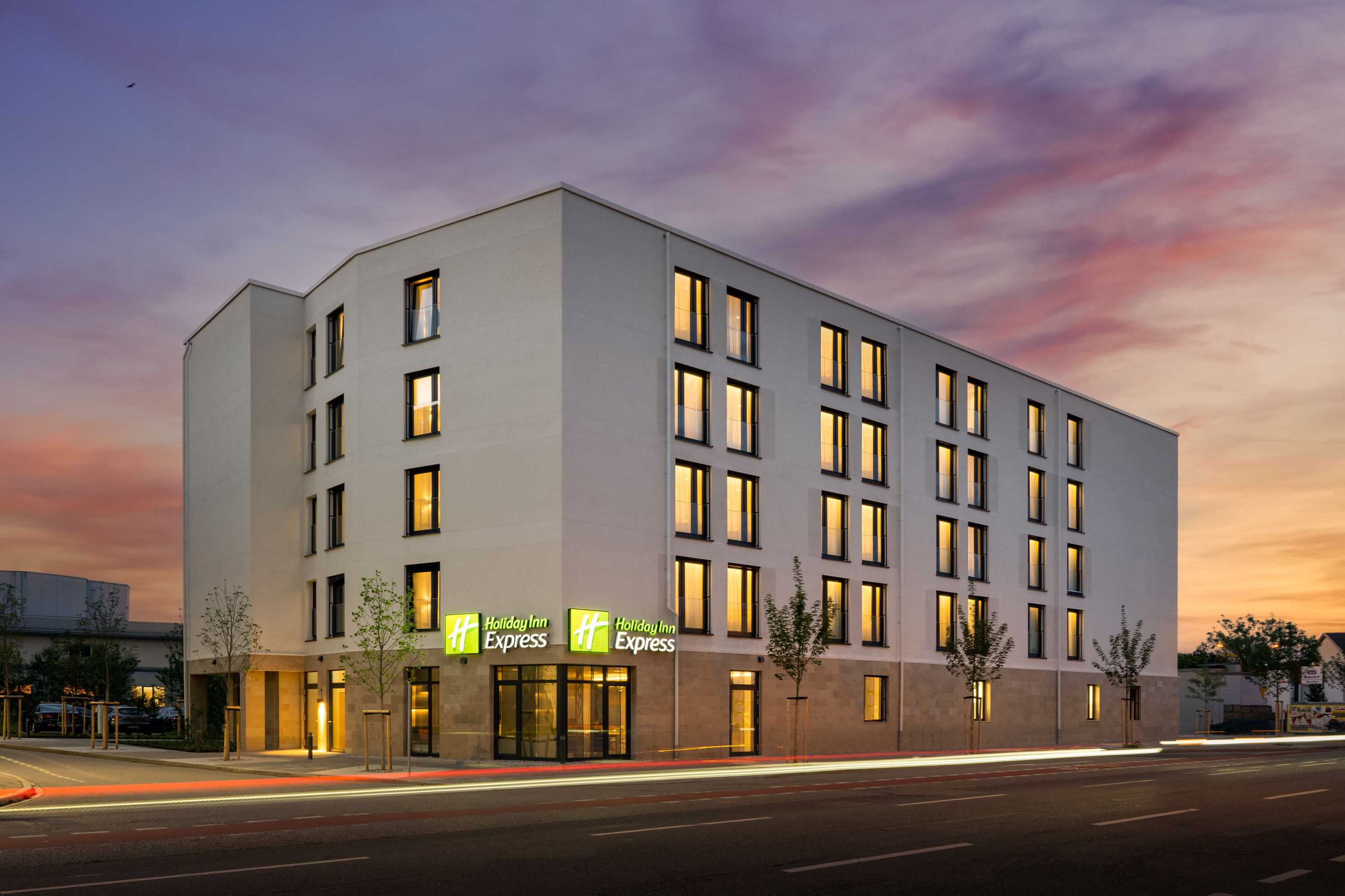 Gift card for Holiday Inn Express Rosenheim by Ihg Gift card for Holiday Inn Express Rosenheim by Ihg