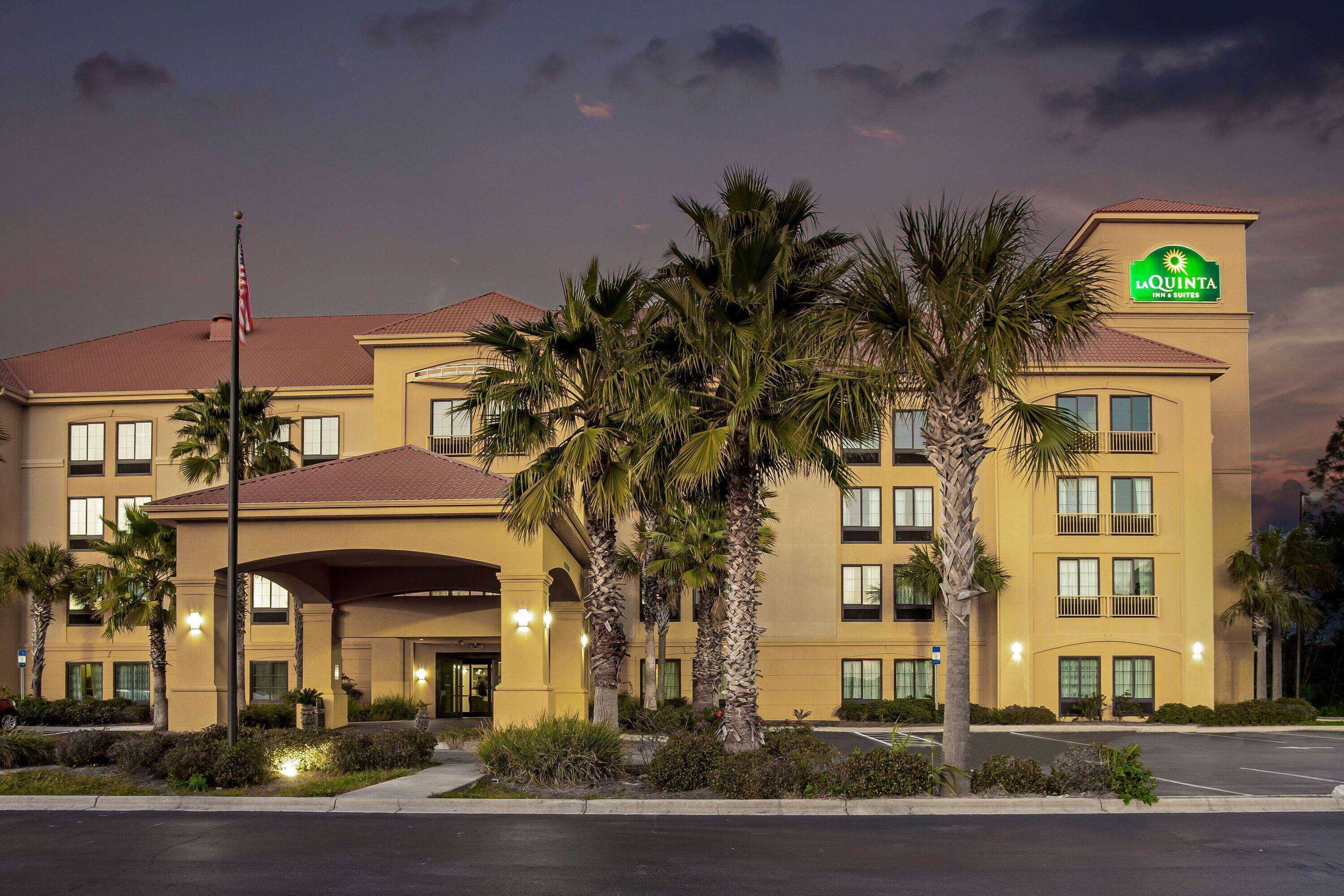 Gift card for La Quinta Inn & Suites by Wyndham Pcb Pier Park Area Gift card for La Quinta Inn & Suites by Wyndham Pcb Pier Park Area
