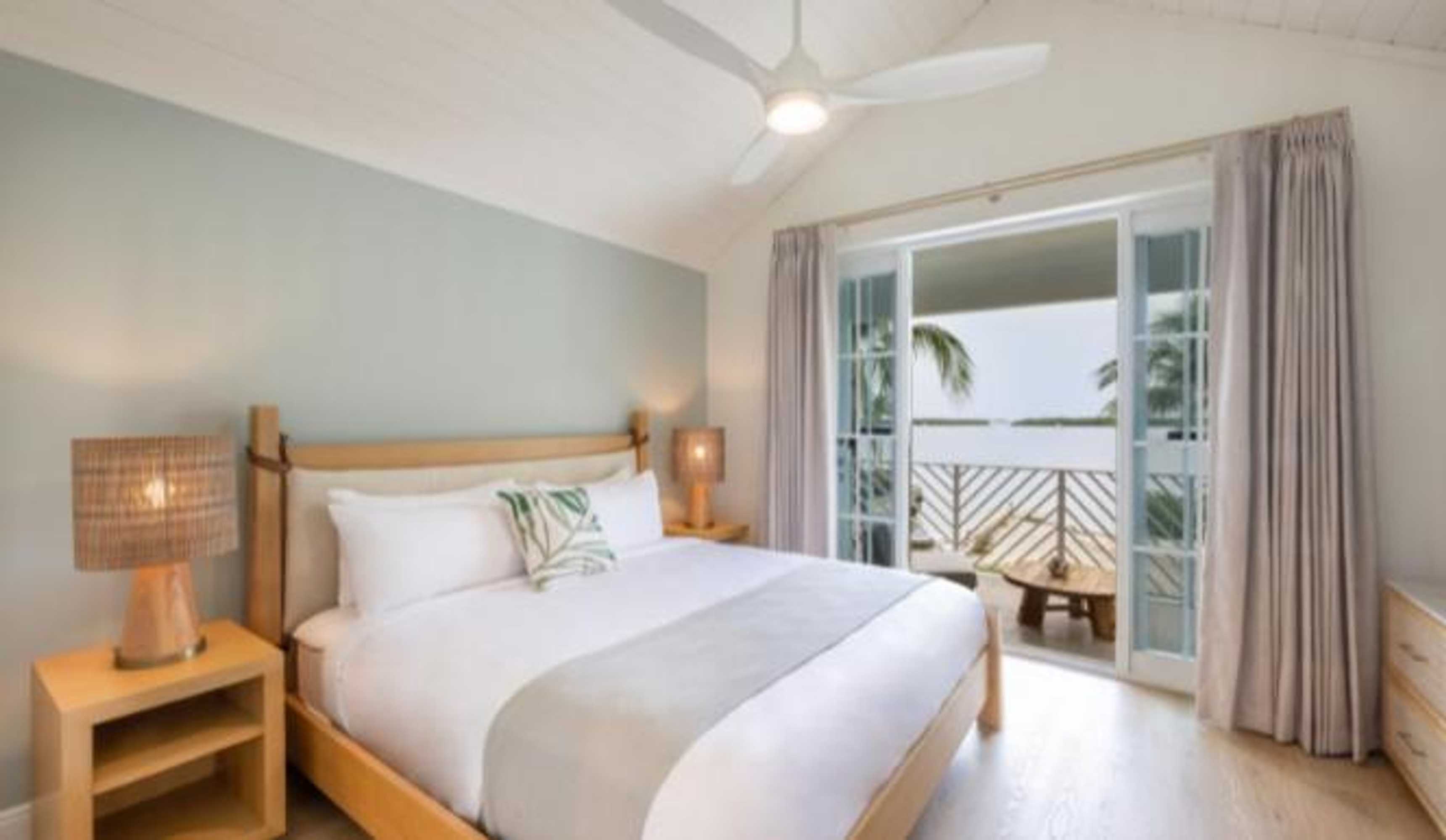 Gift card for Islander Bayside Villas And Boatslips Gift card for Islander Bayside Villas And Boatslips