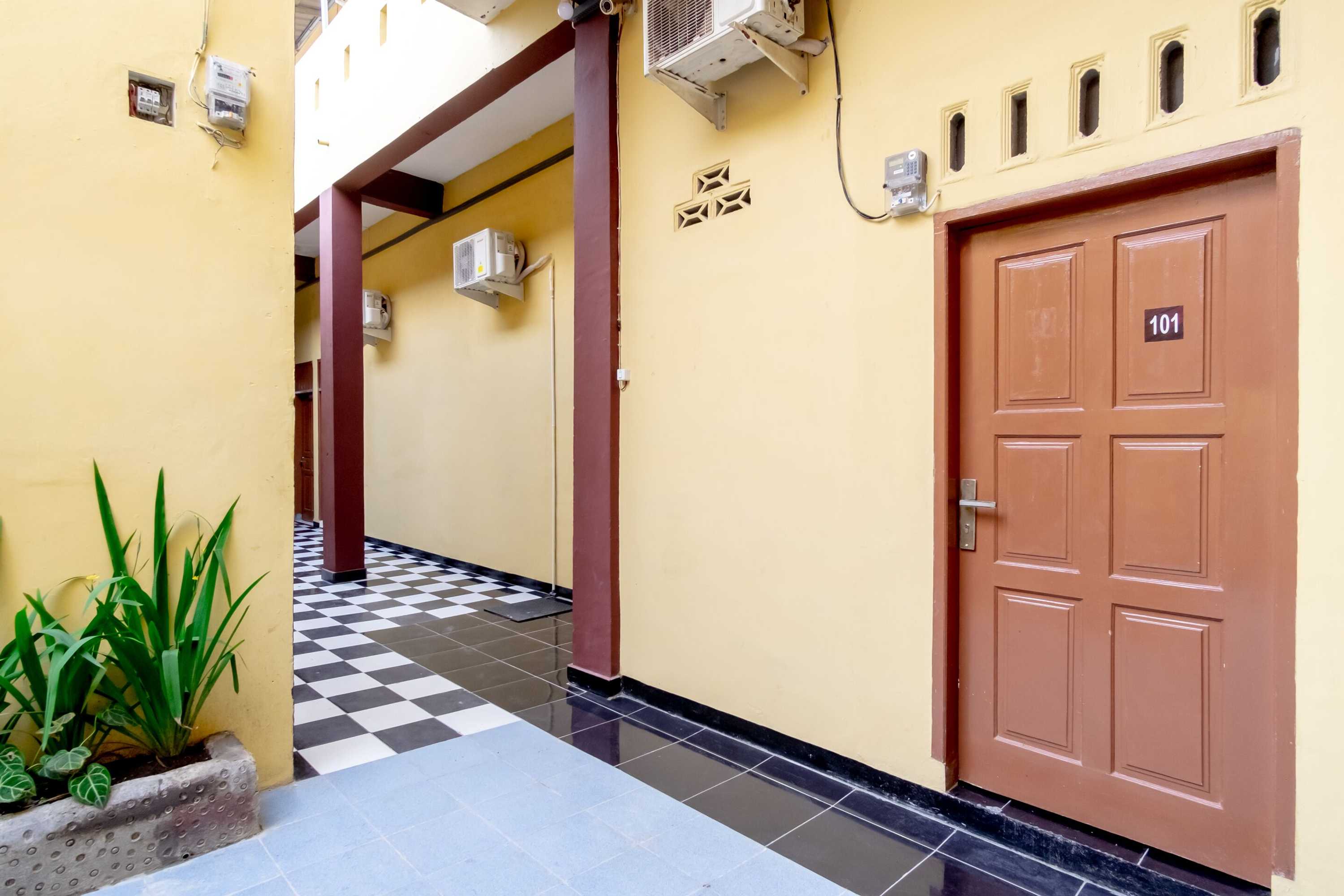 Gift card for Oyo 1668 Yvel Homestay Syariah Gift card for Oyo 1668 Yvel Homestay Syariah