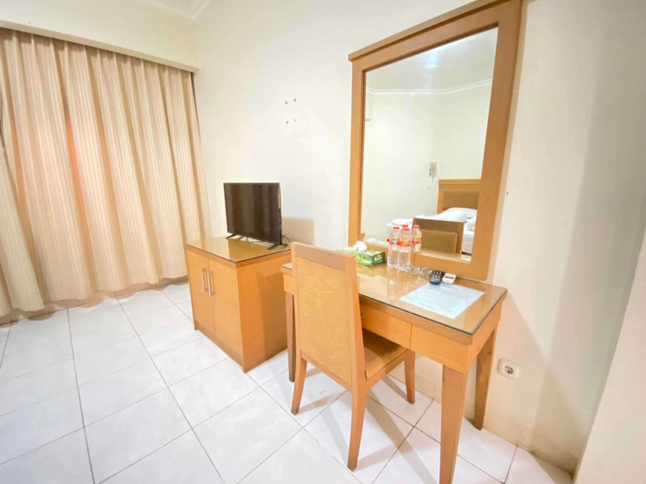 Gift card for Lilianto Hotel Polewali Mitra Reddoorz