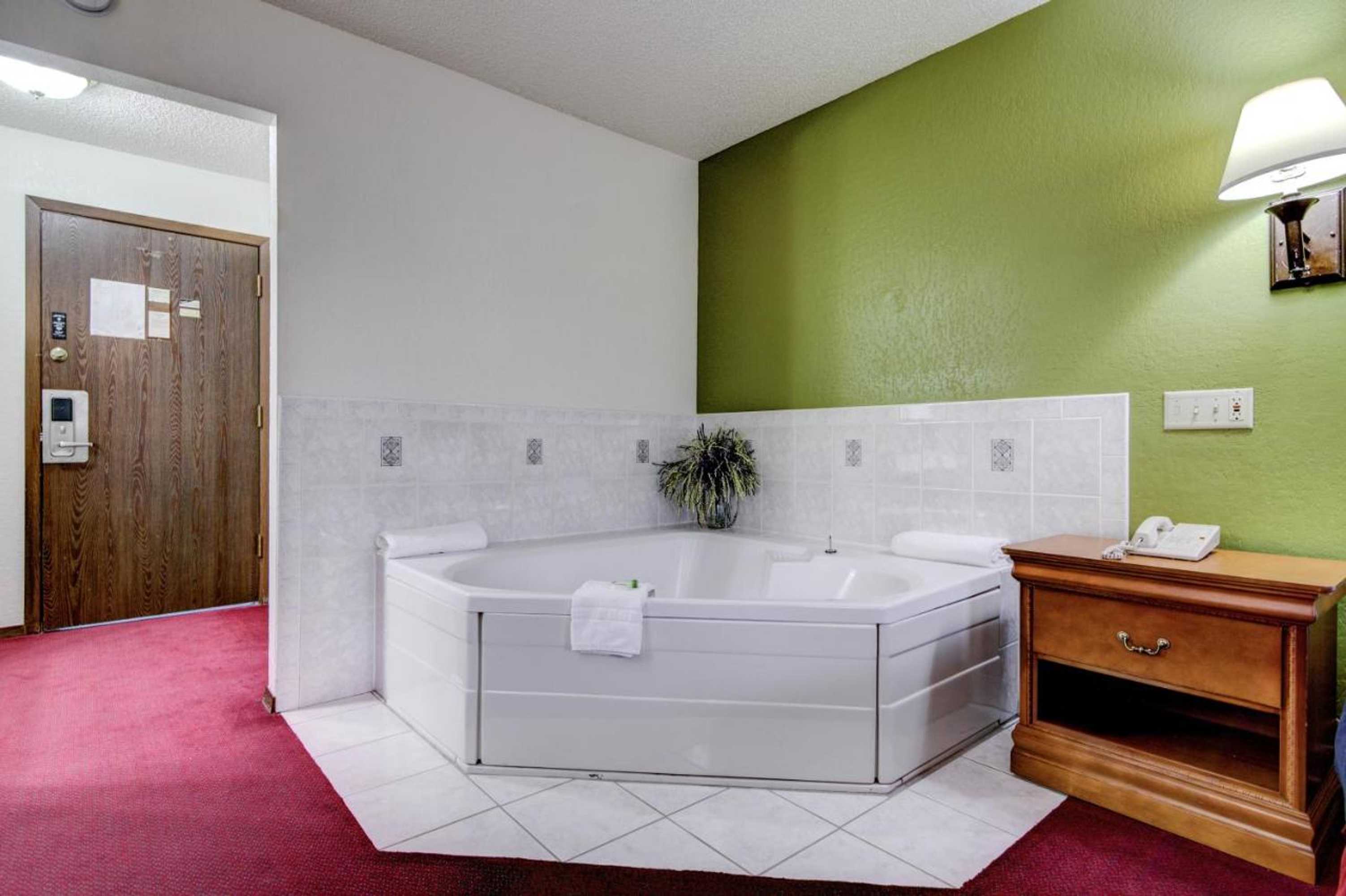 Gift card for Bloomer Inn & Suites