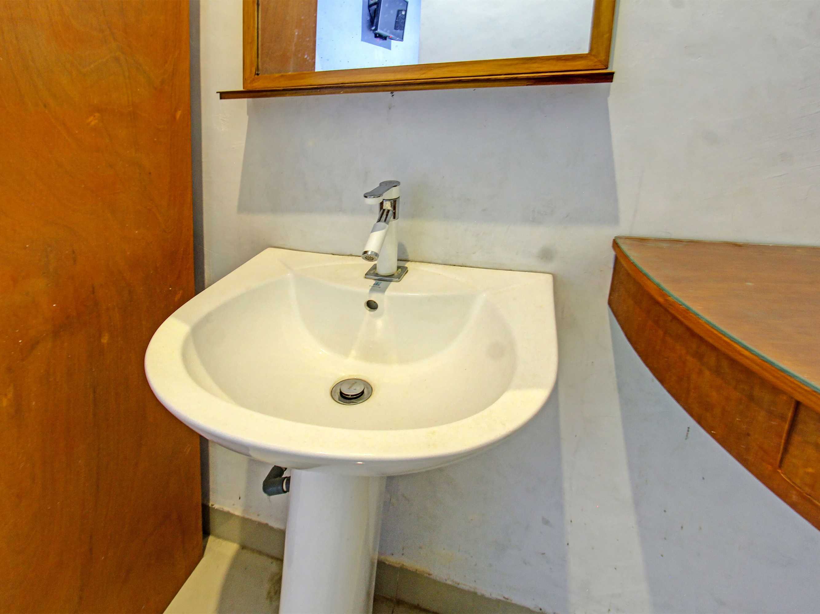 Gift card for Oyo 91965 Swan Homestay