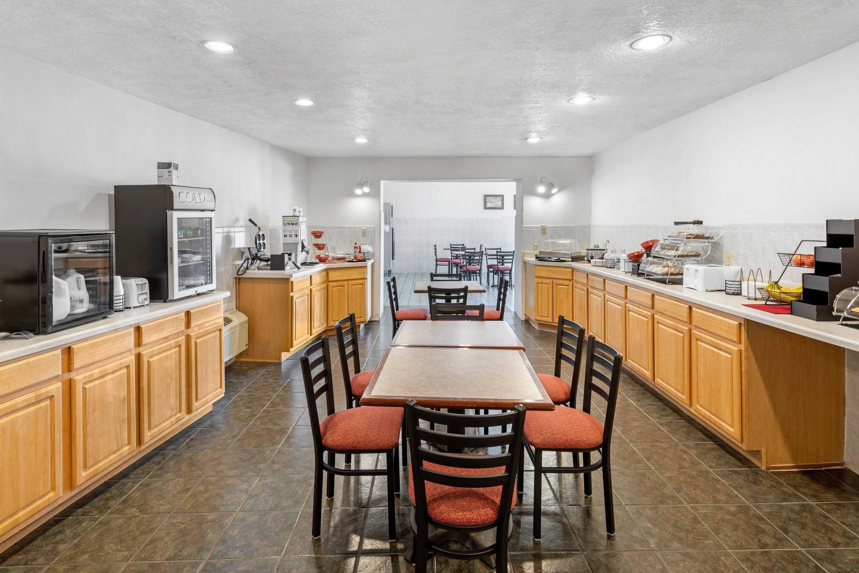 Gift card for Econo Lodge Inn & Suites Socorro Gift card for Econo Lodge Inn & Suites Socorro