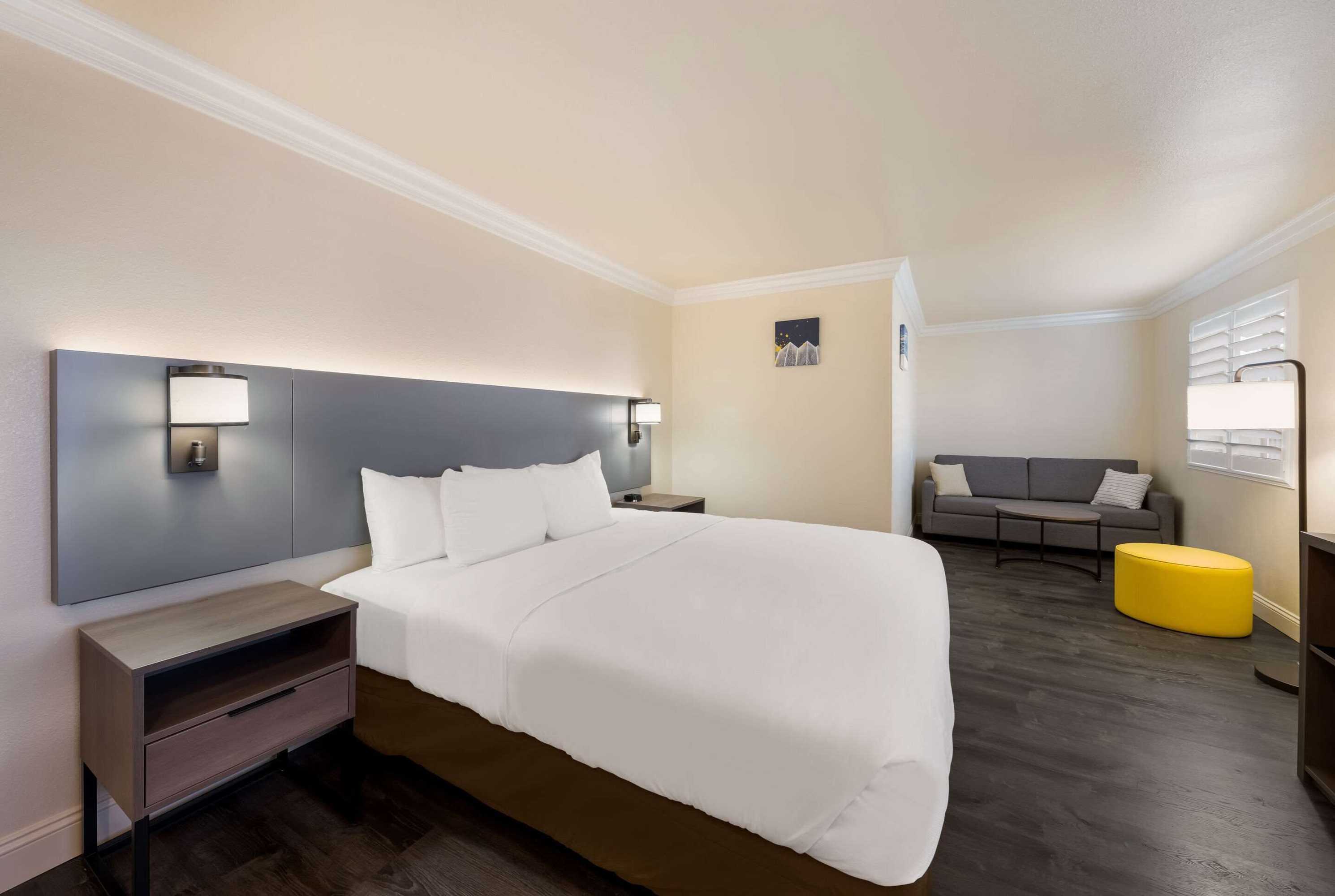Gift card for Comfort Inn Gilroy Gift card for Comfort Inn Gilroy