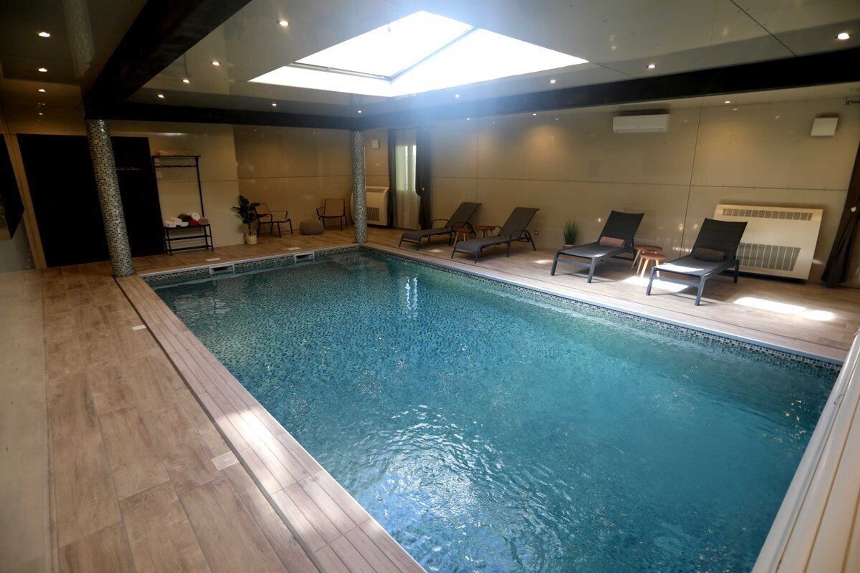 Gift card for Chambres D'hôtes Les Piscines Gift card for Chambres D'hôtes Les Piscines
