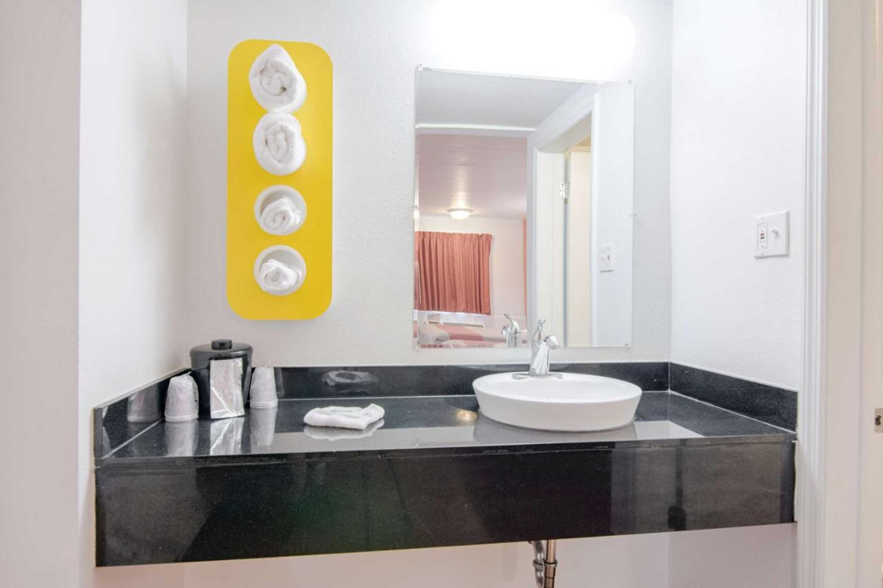 Gift card for Motel 6 Glassboro, NJ - Rowan University