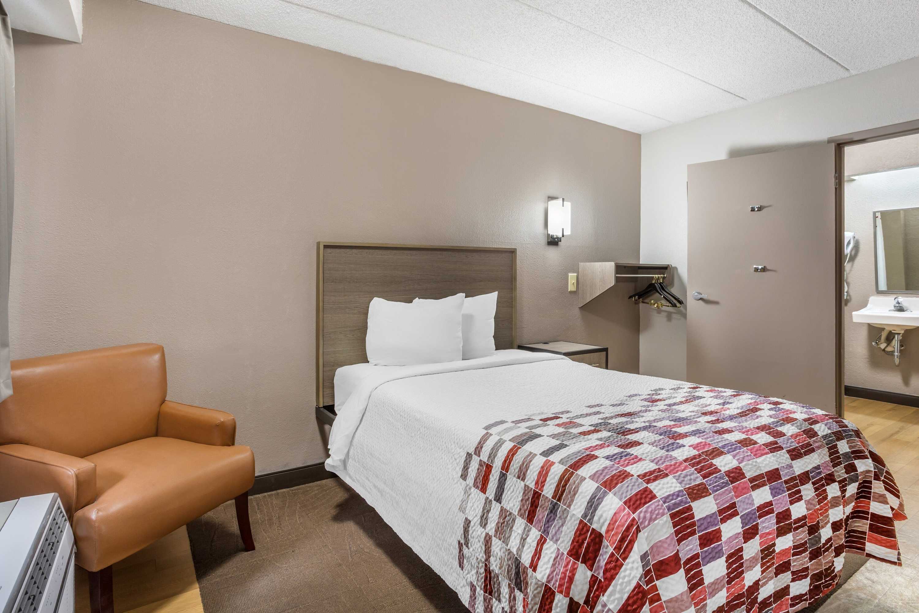 Gift card for Red Roof Inn Tinton Falls - Jersey Shore Gift card for Red Roof Inn Tinton Falls - Jersey Shore