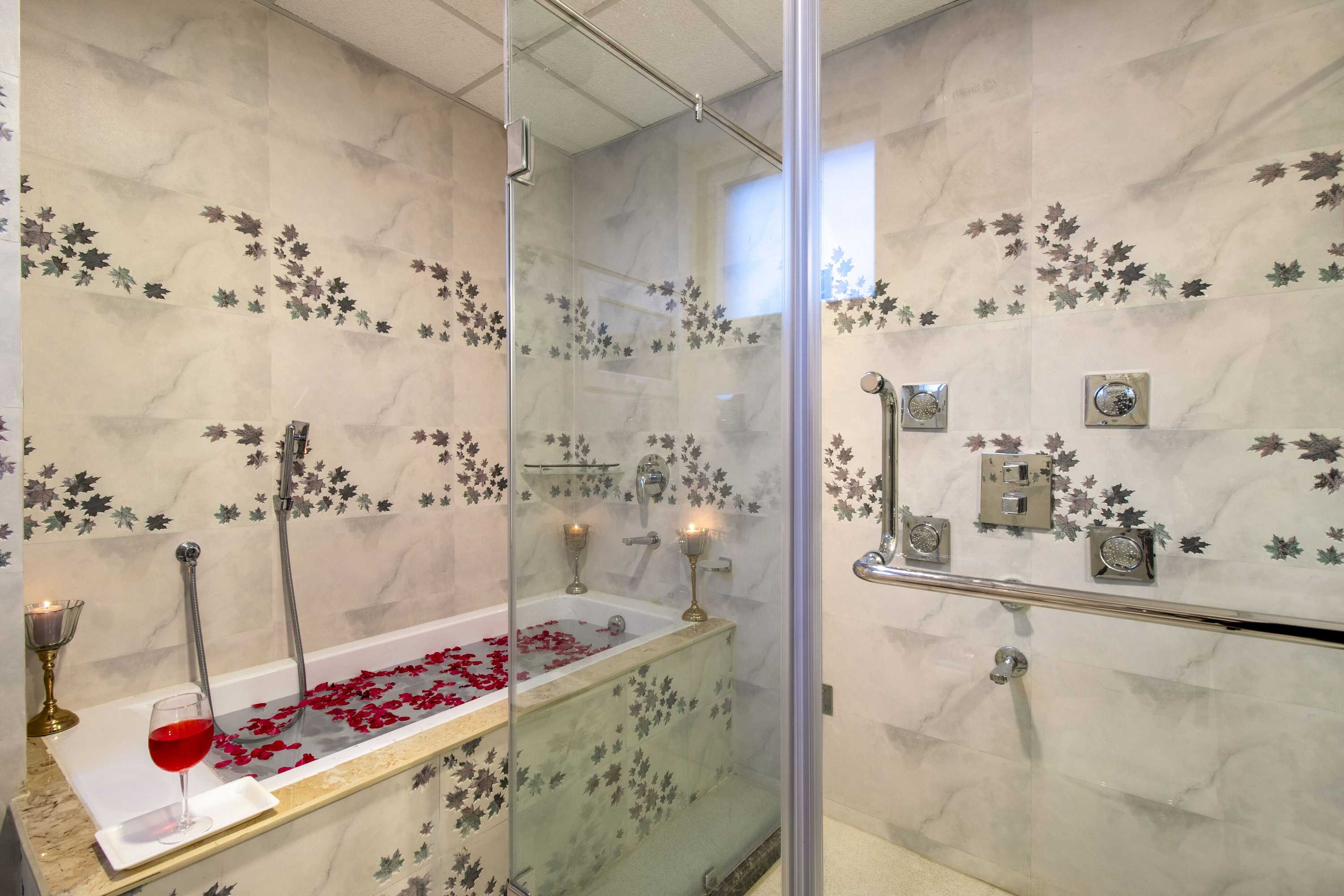 Gift card for Hotel Sejour Luxury Srinagar Gift card for Hotel Sejour Luxury Srinagar