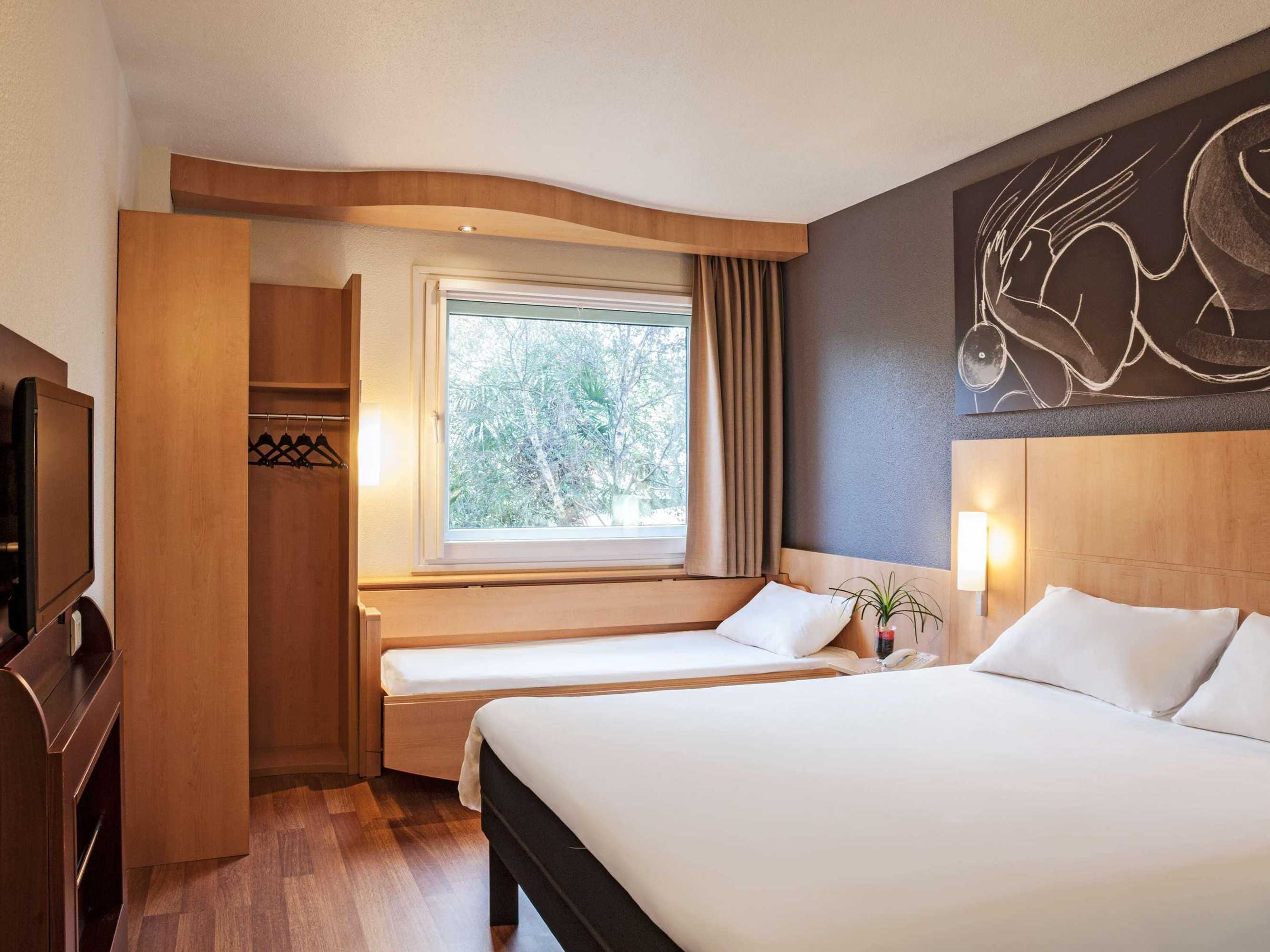 Gift card for Ibis Barcelona Meridiana Gift card for Ibis Barcelona Meridiana