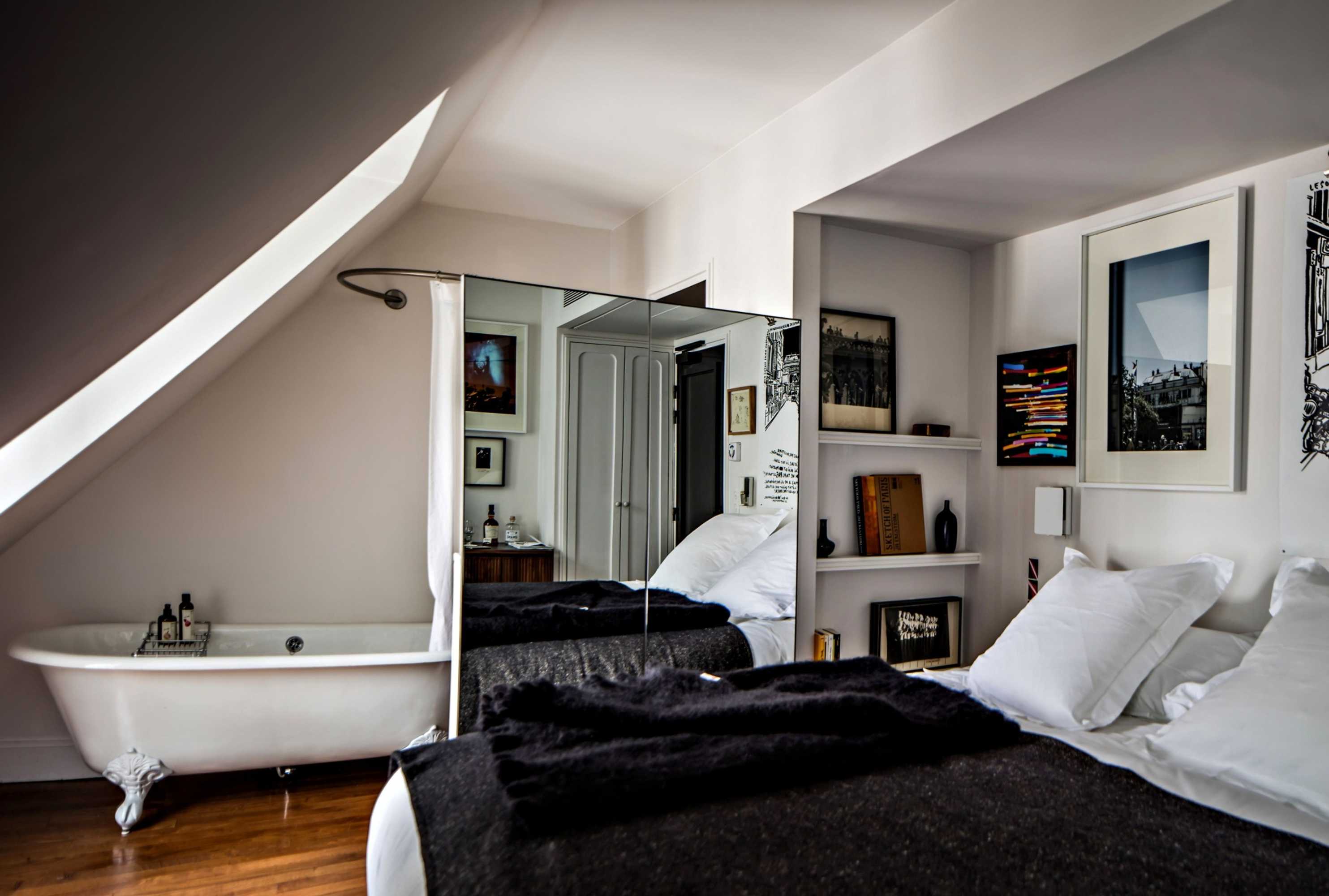 Gift card for Le Pigalle, a Member of Design Hotels Gift card for Le Pigalle, a Member of Design Hotels