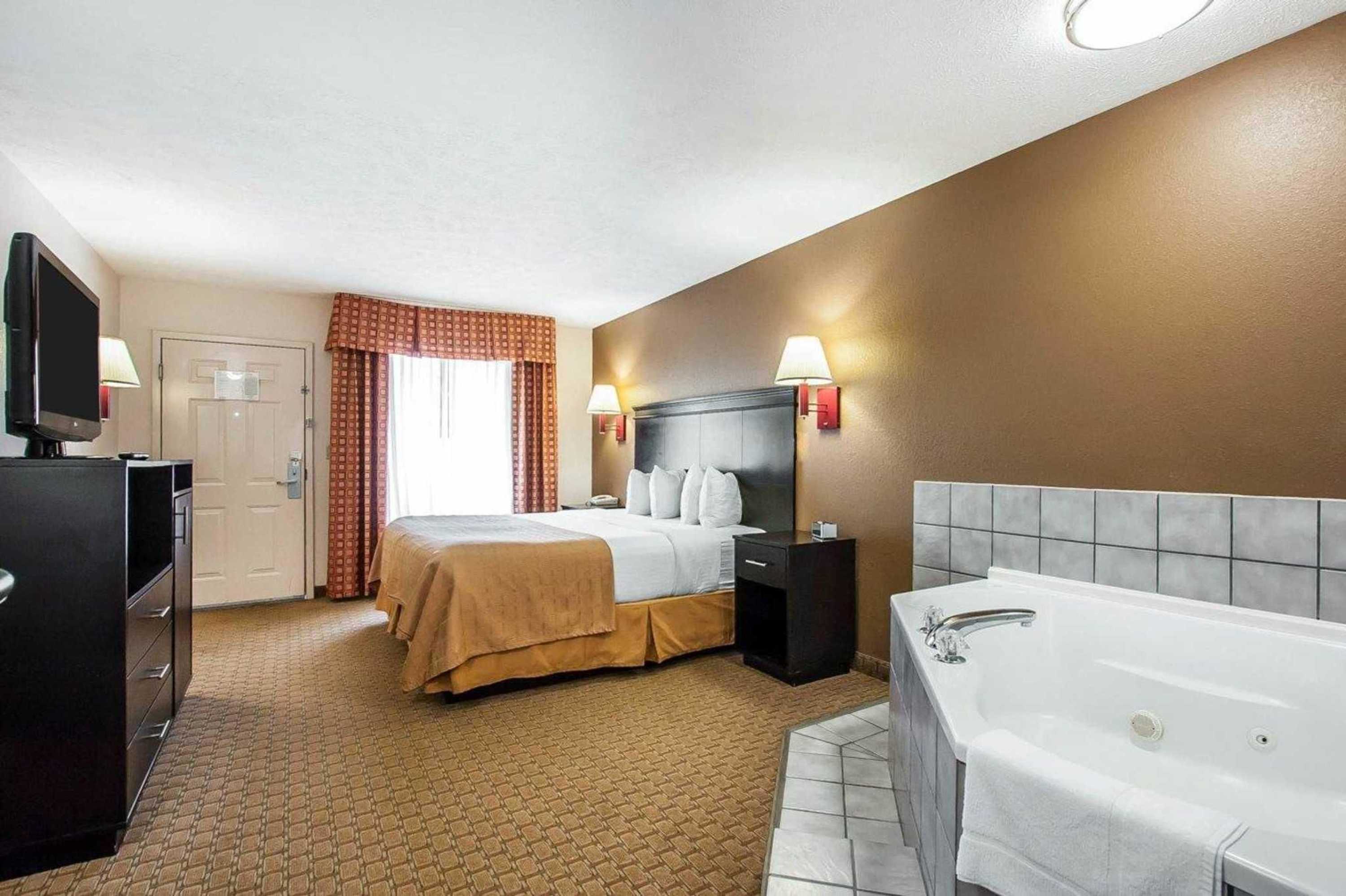 Gift card for Quality Inn Savannah South Gift card for Quality Inn Savannah South
