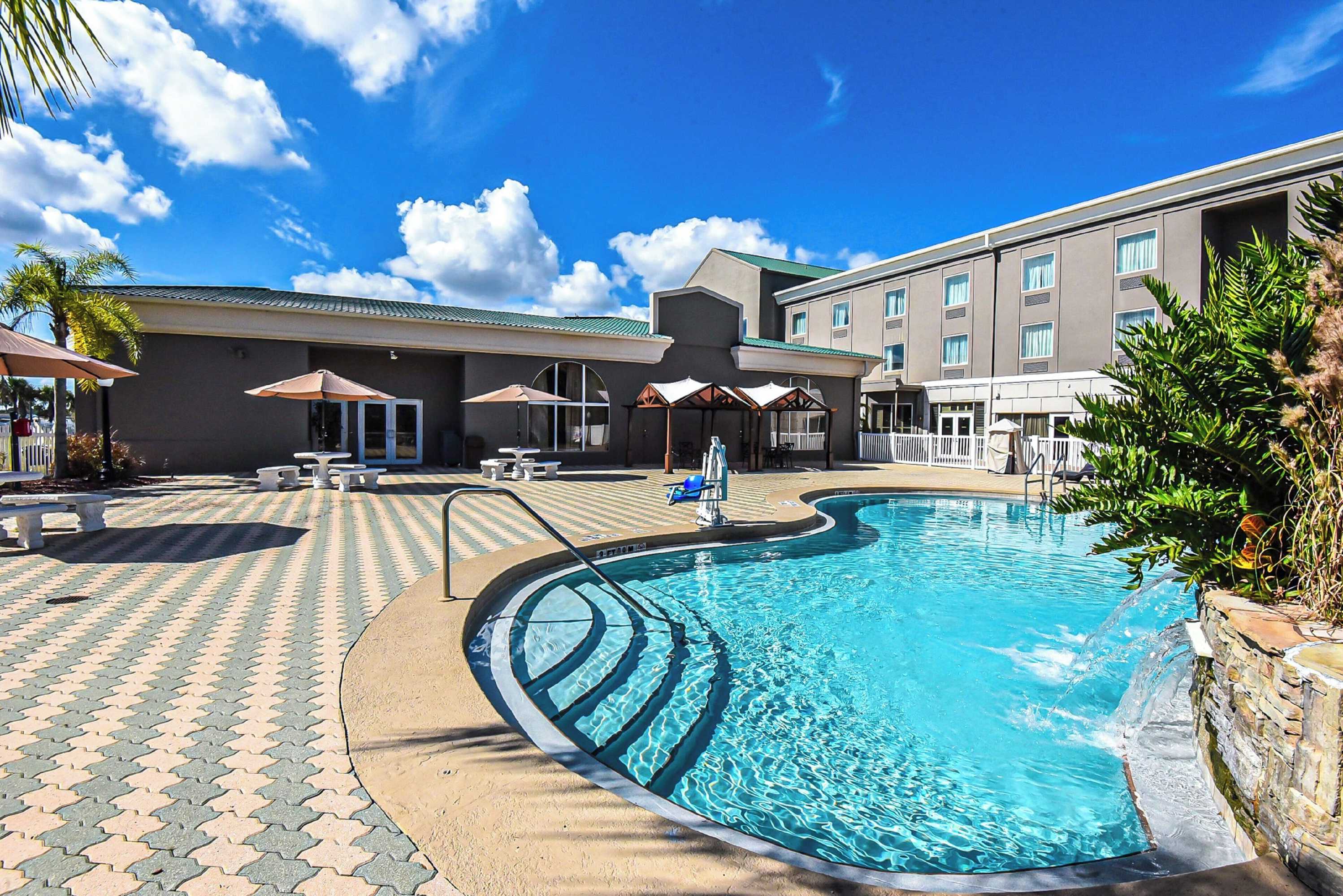 Gift card for Holiday Inn Express & Suites Cocoa by Ihg Gift card for Holiday Inn Express & Suites Cocoa by Ihg