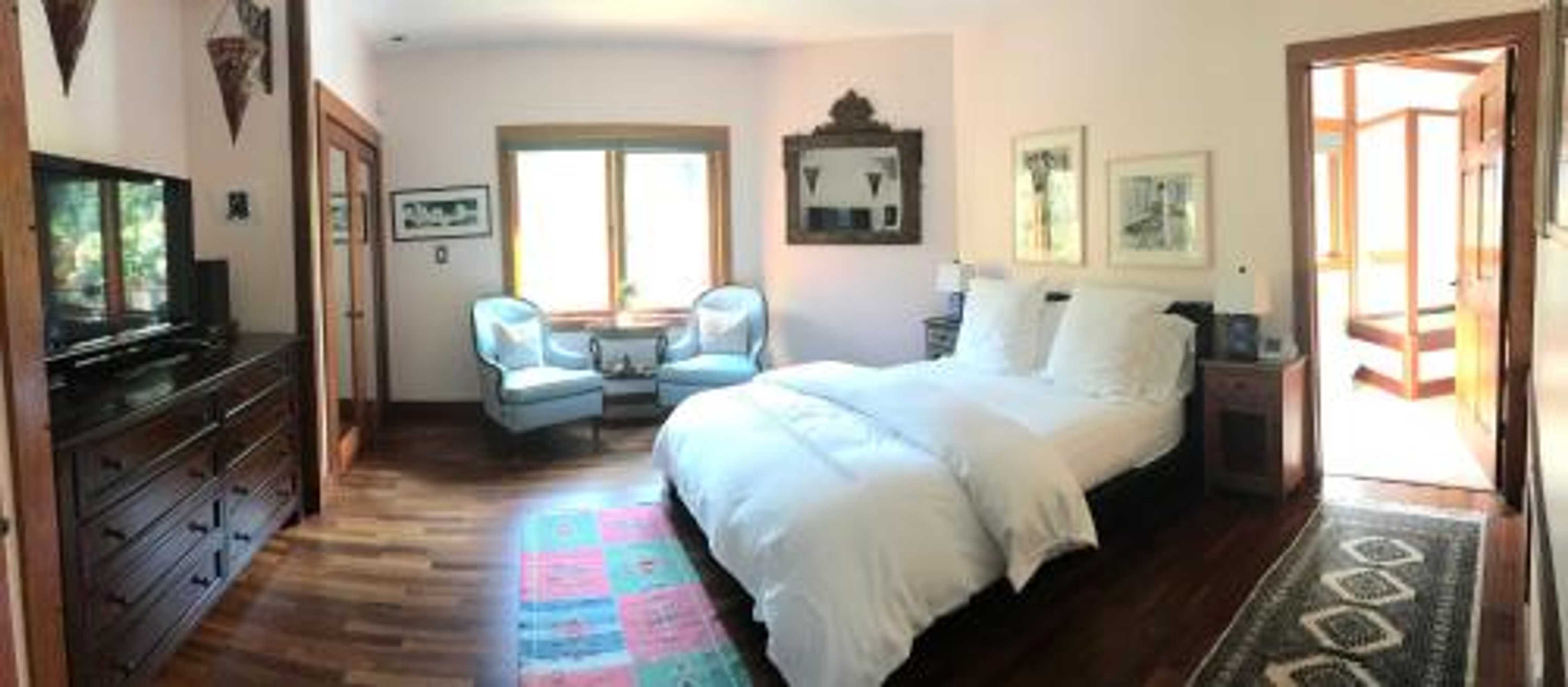 Gift card for East Hampton Art House Bed And Breakfast Gift card for East Hampton Art House Bed And Breakfast