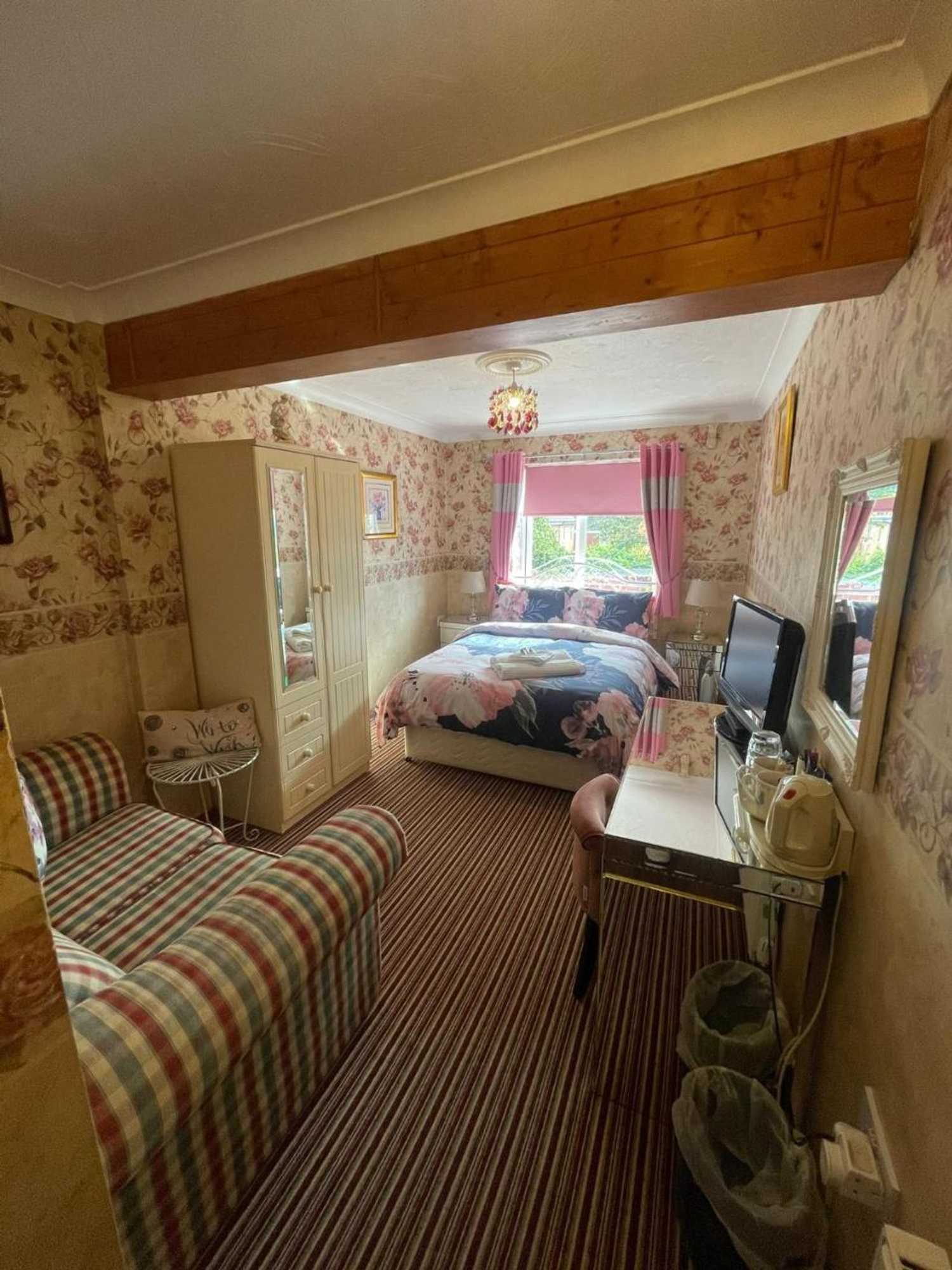 Gift card for Redwood Lodge