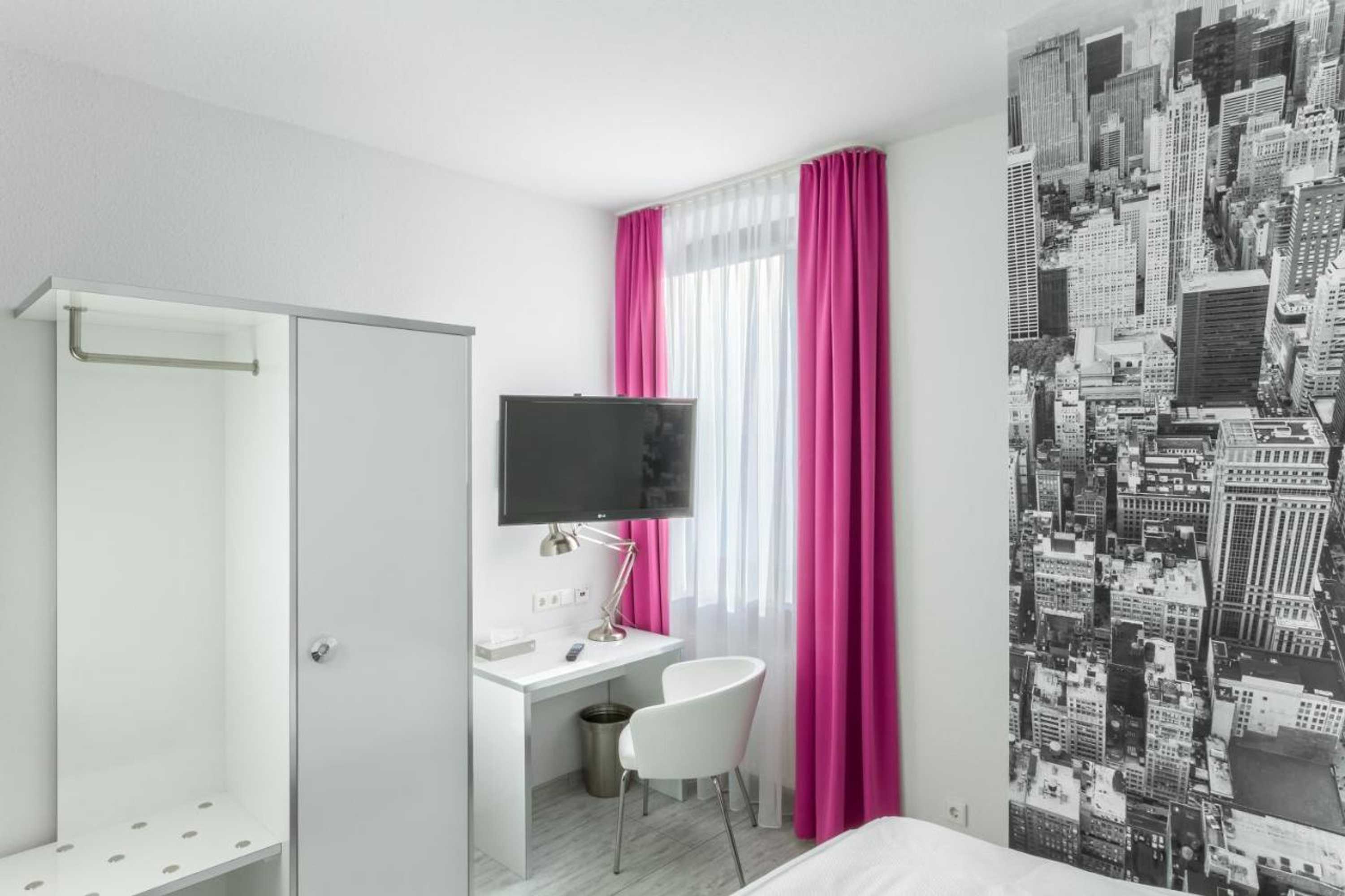 Gift card for Hotel L'adresse Garni