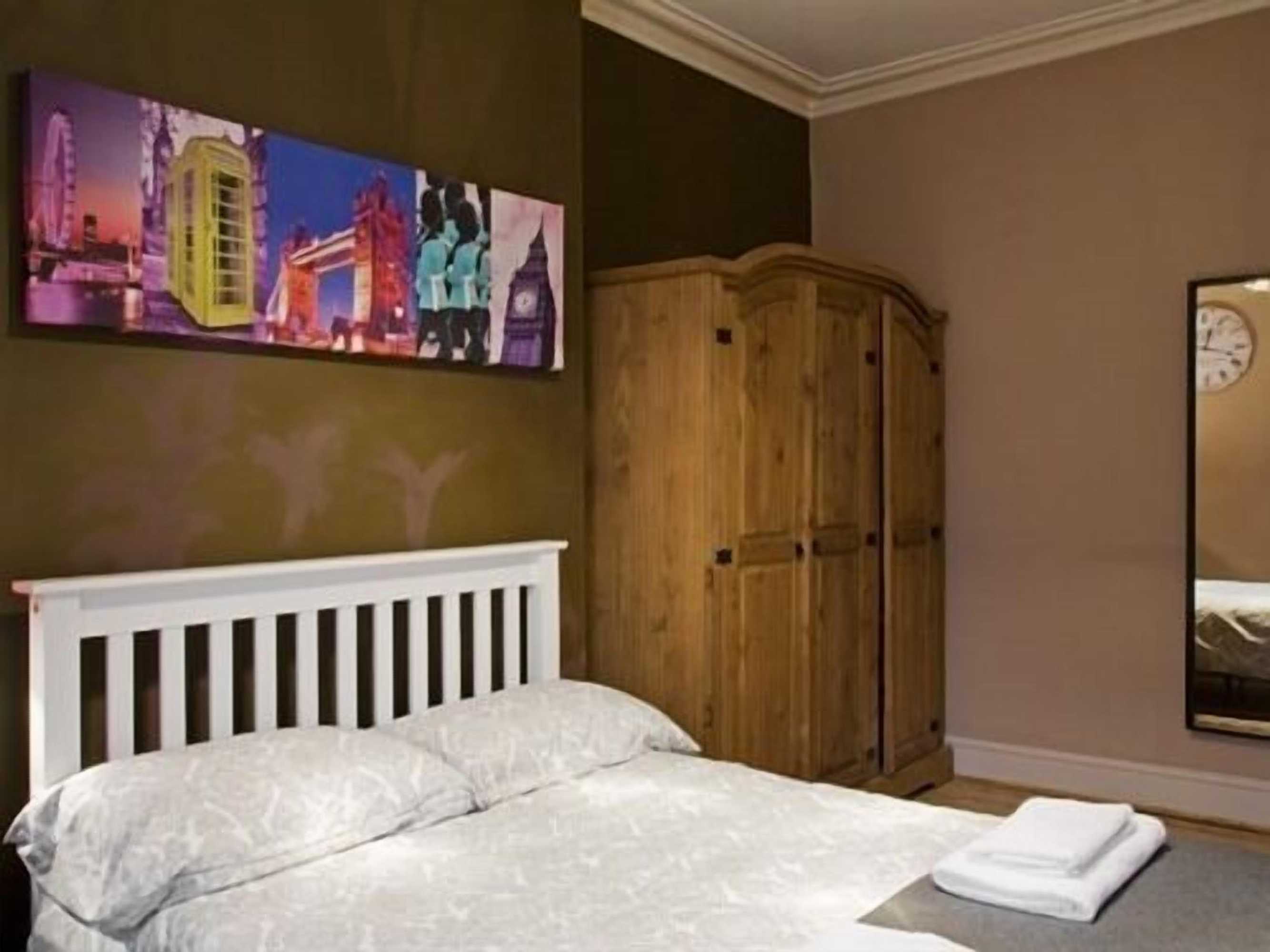 Gift card for Oaklands (self Check-In)