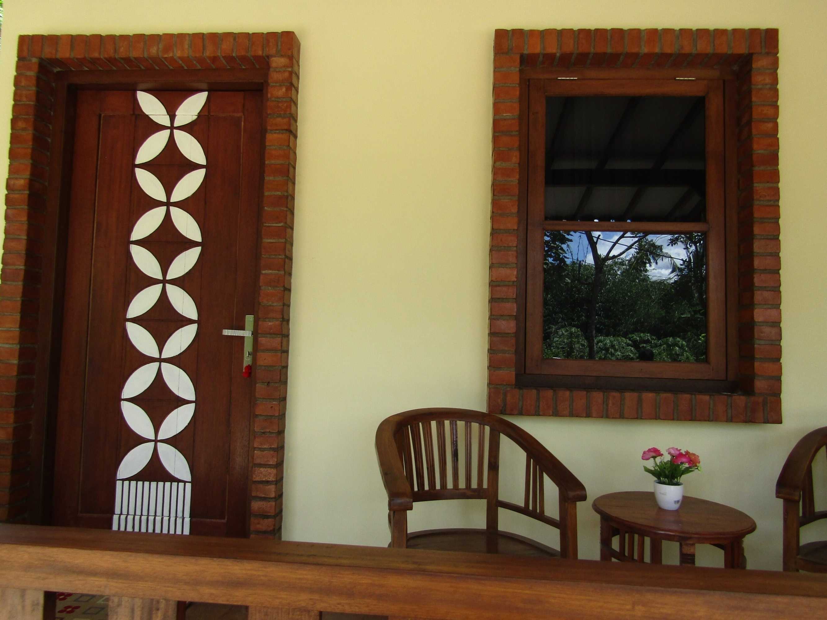 Gift card for Nia Maretta House Syariah