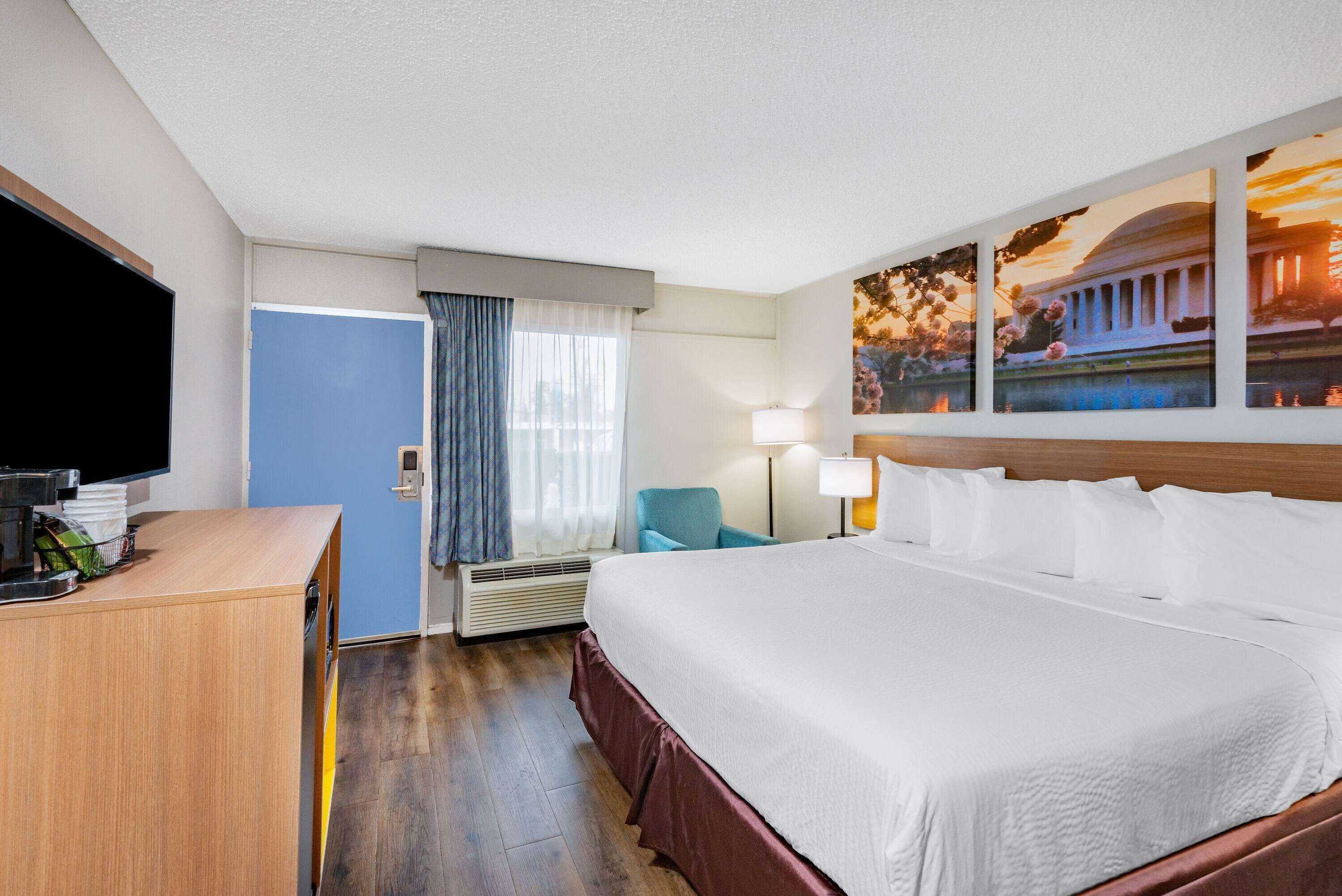 Gift card for Days Inn by Wyndham Charlottesville/university Area Gift card for Days Inn by Wyndham Charlottesville/university Area