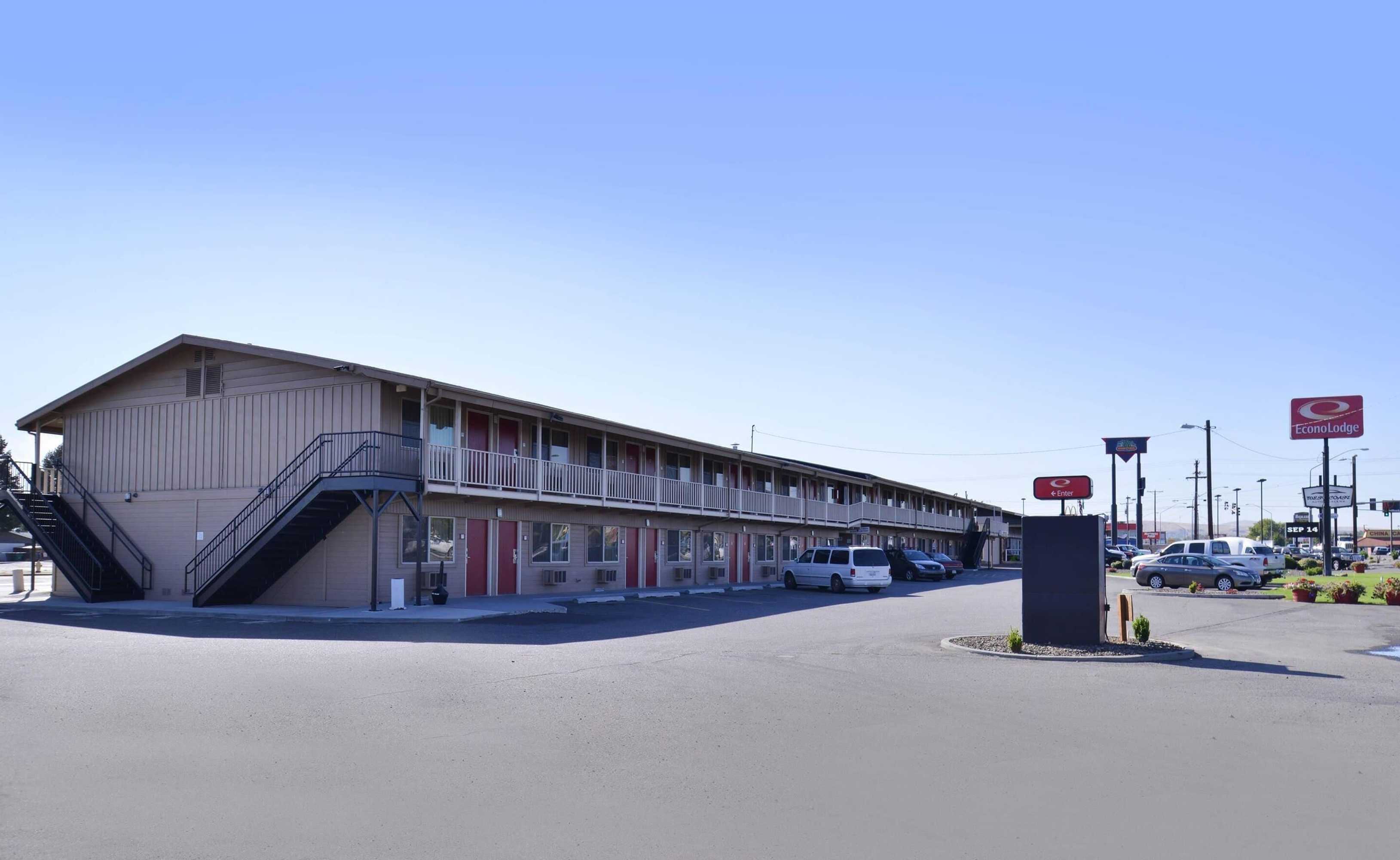 Gift card for Econo Lodge Kennewick Tri-Cities