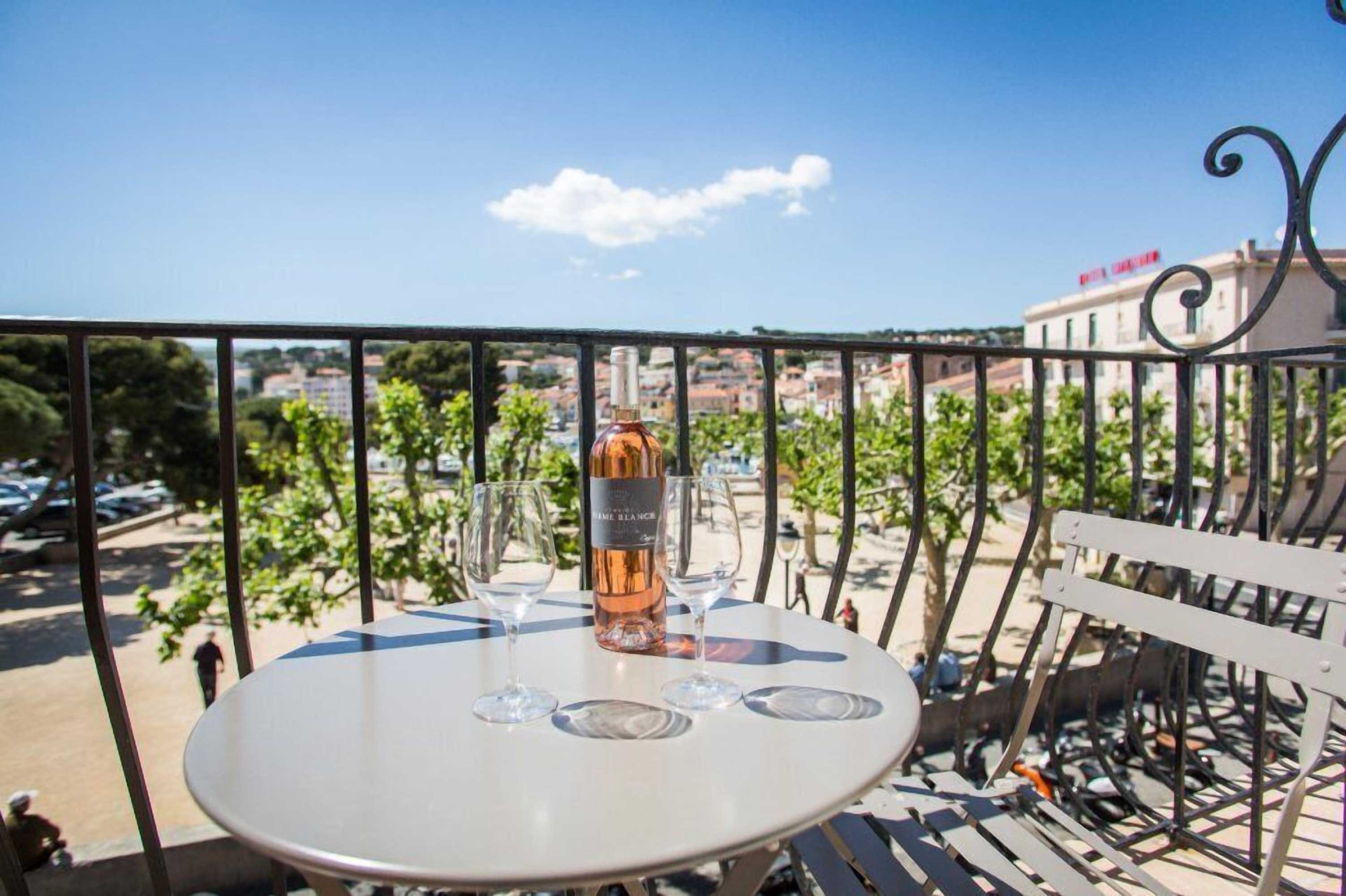 Gift card for The Originals Boutique, Hôtel Cassitel, Cassis Gift card for The Originals Boutique, Hôtel Cassitel, Cassis