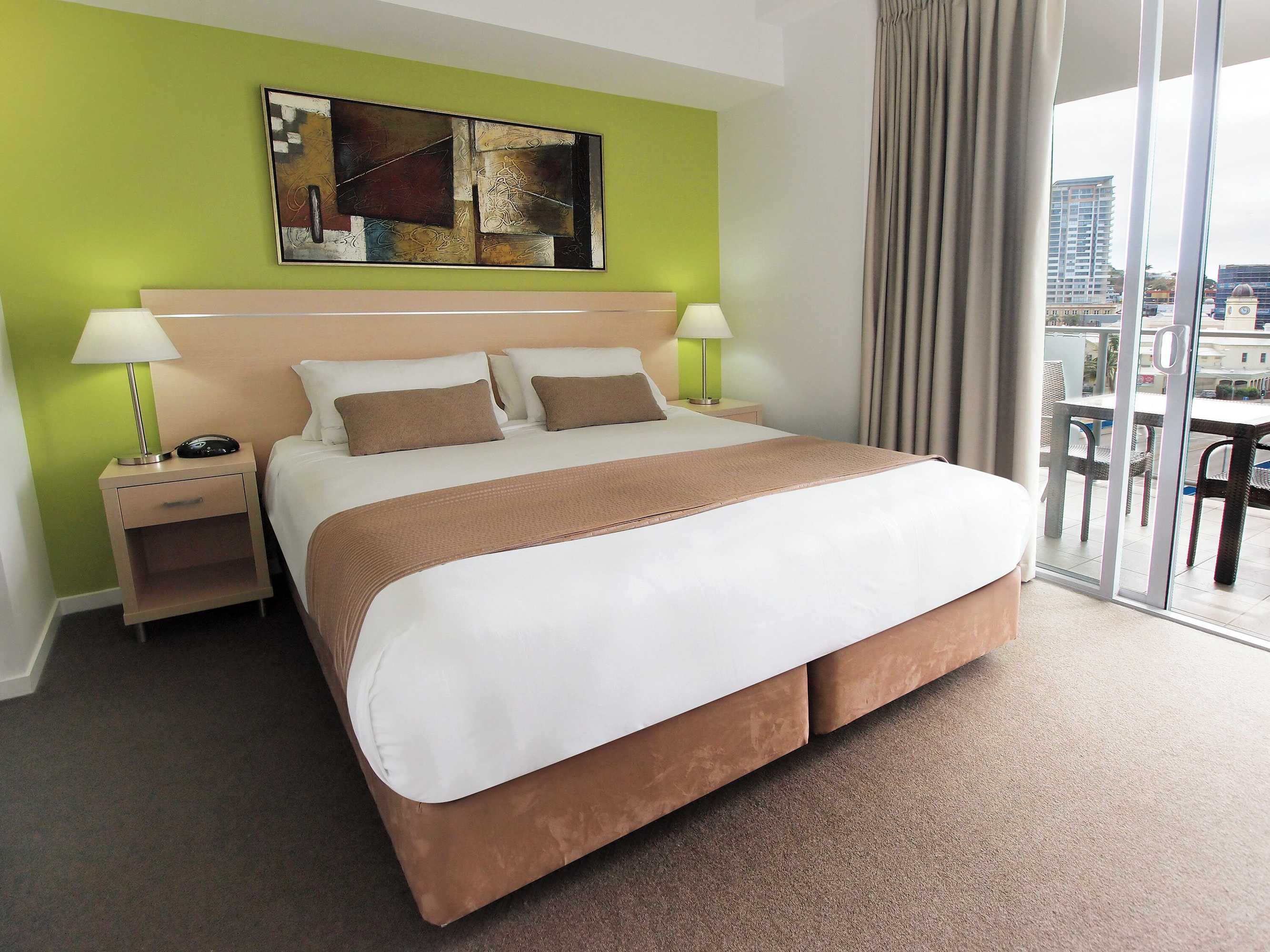 Gift card for Oaks Townsville Gateway Suites Gift card for Oaks Townsville Gateway Suites