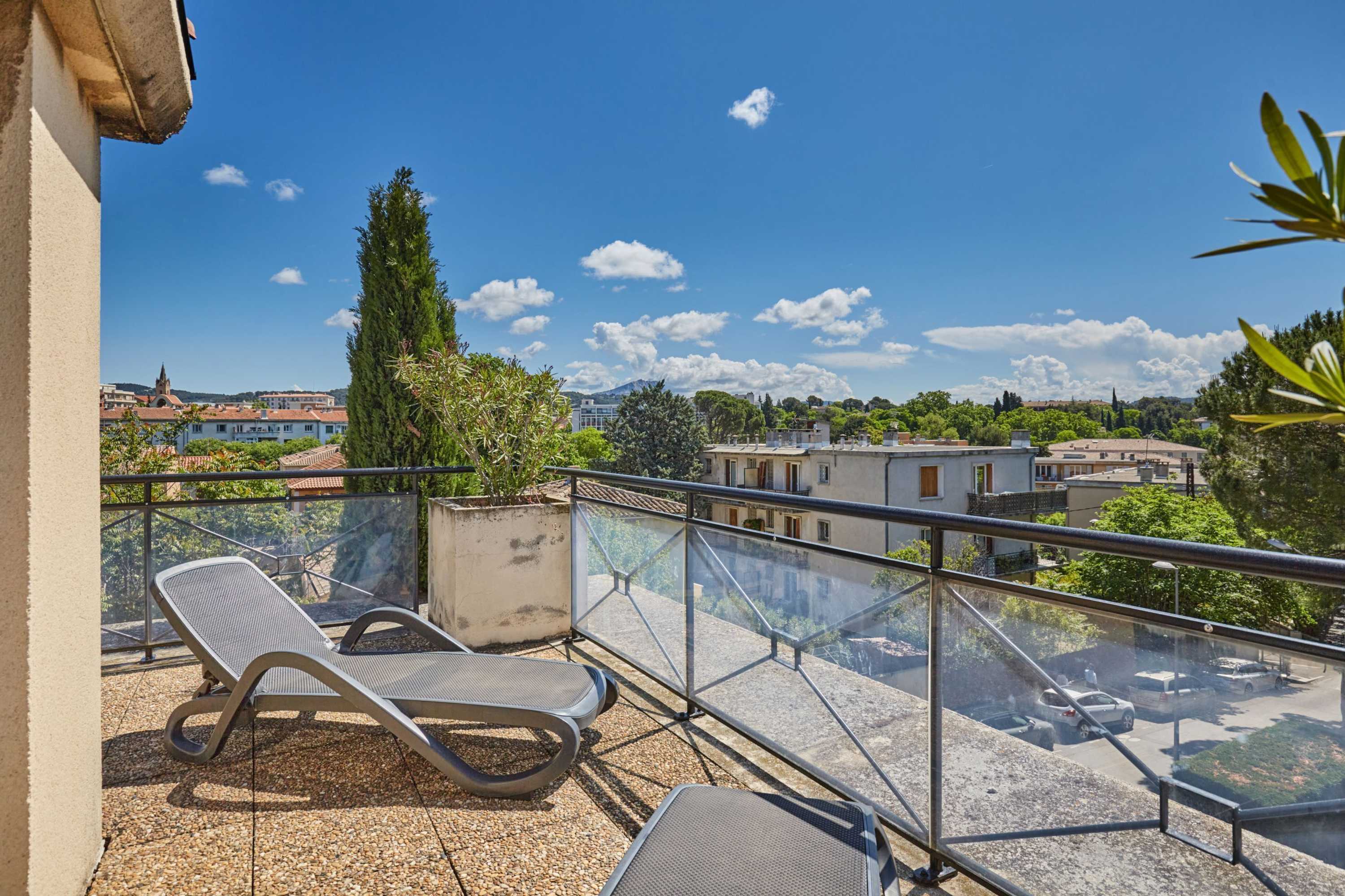 Gift card for Appart Hotel Odalys City Aix en Provence Les Floridianes Gift card for Appart Hotel Odalys City Aix en Provence Les Floridianes