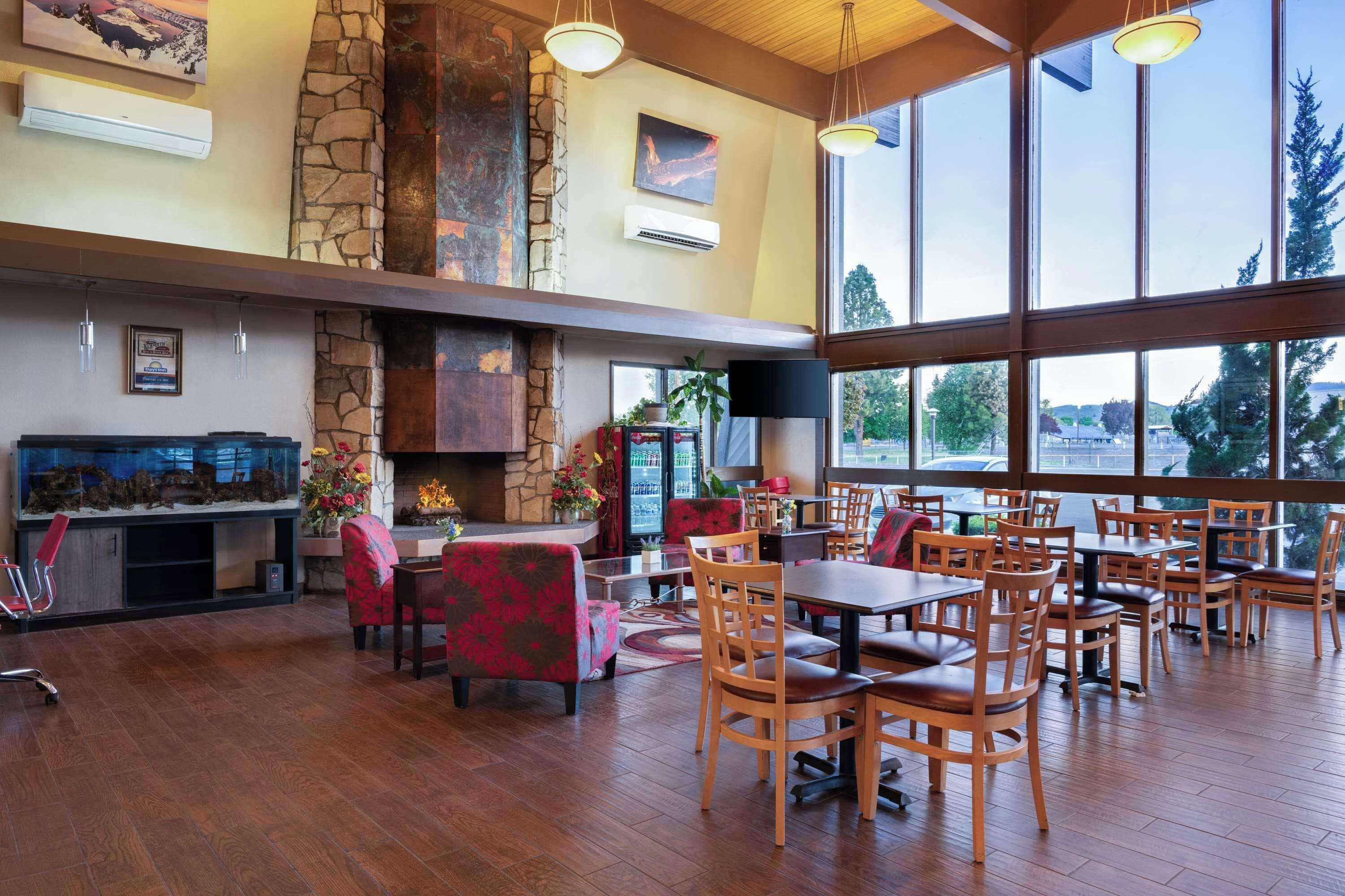 Gift card for Days Inn by Wyndham Klamath Falls Gift card for Days Inn by Wyndham Klamath Falls