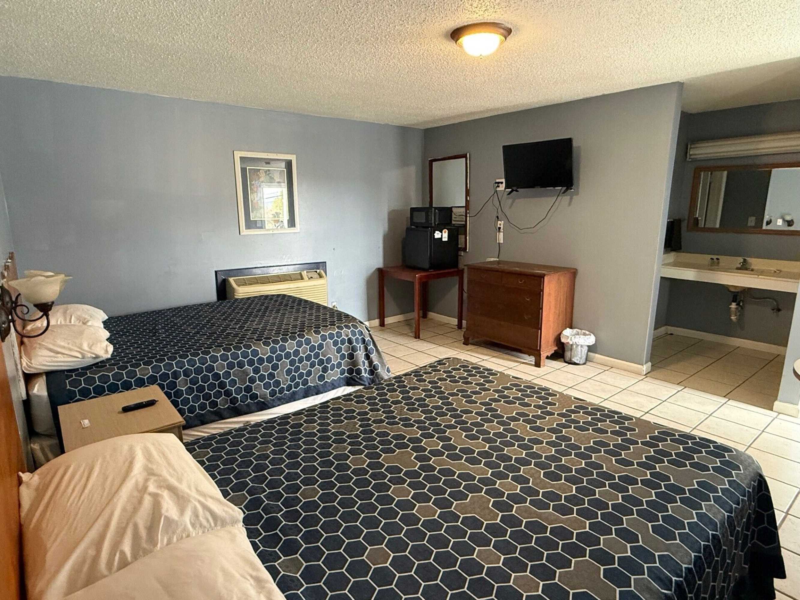 Gift card for Dixie Plaza Hotel