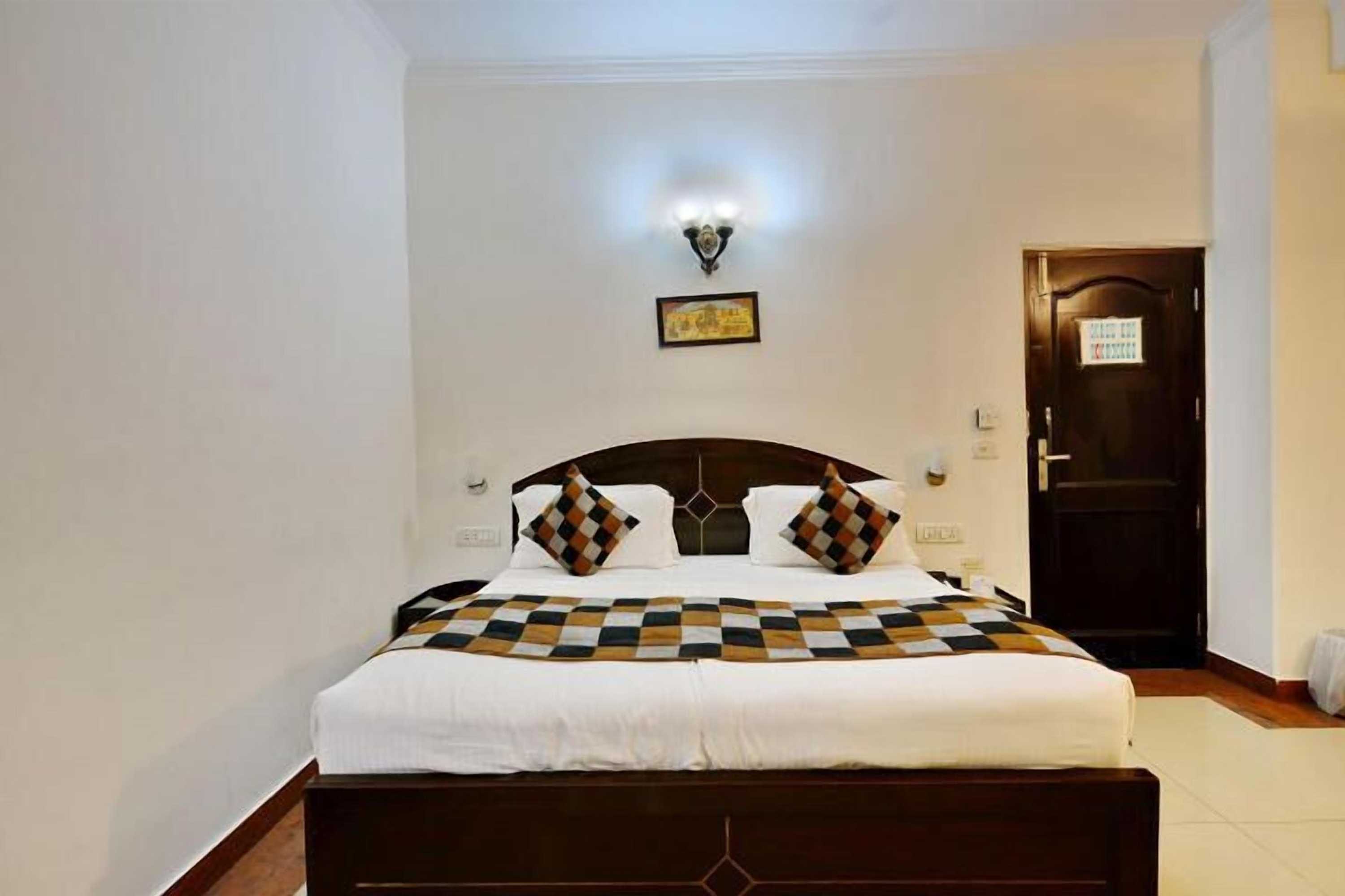 Gift card for Mahalakshmi Palace Hotel Gift card for Mahalakshmi Palace Hotel