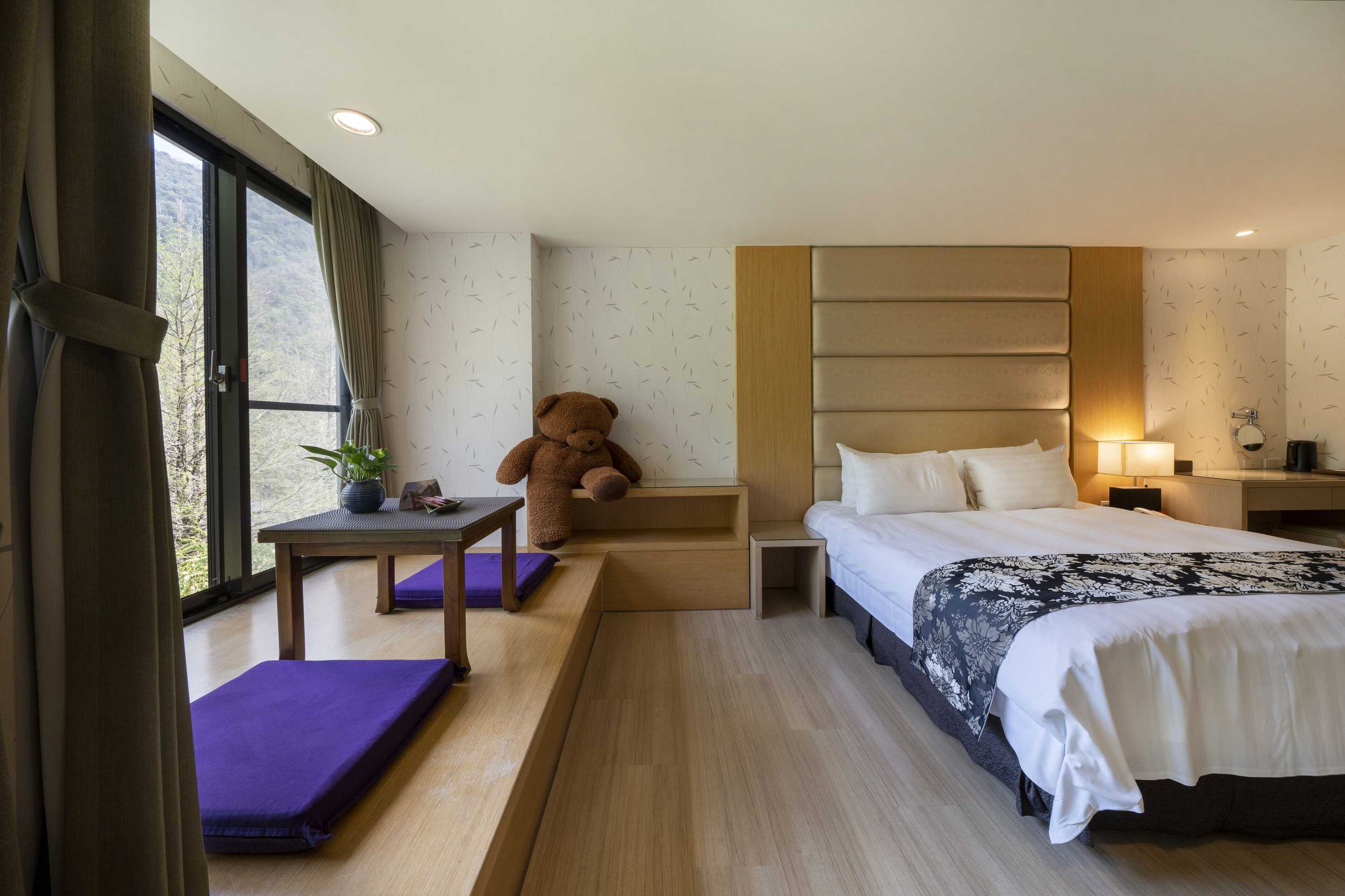 Gift card for Tai Yi Red Maple Resort