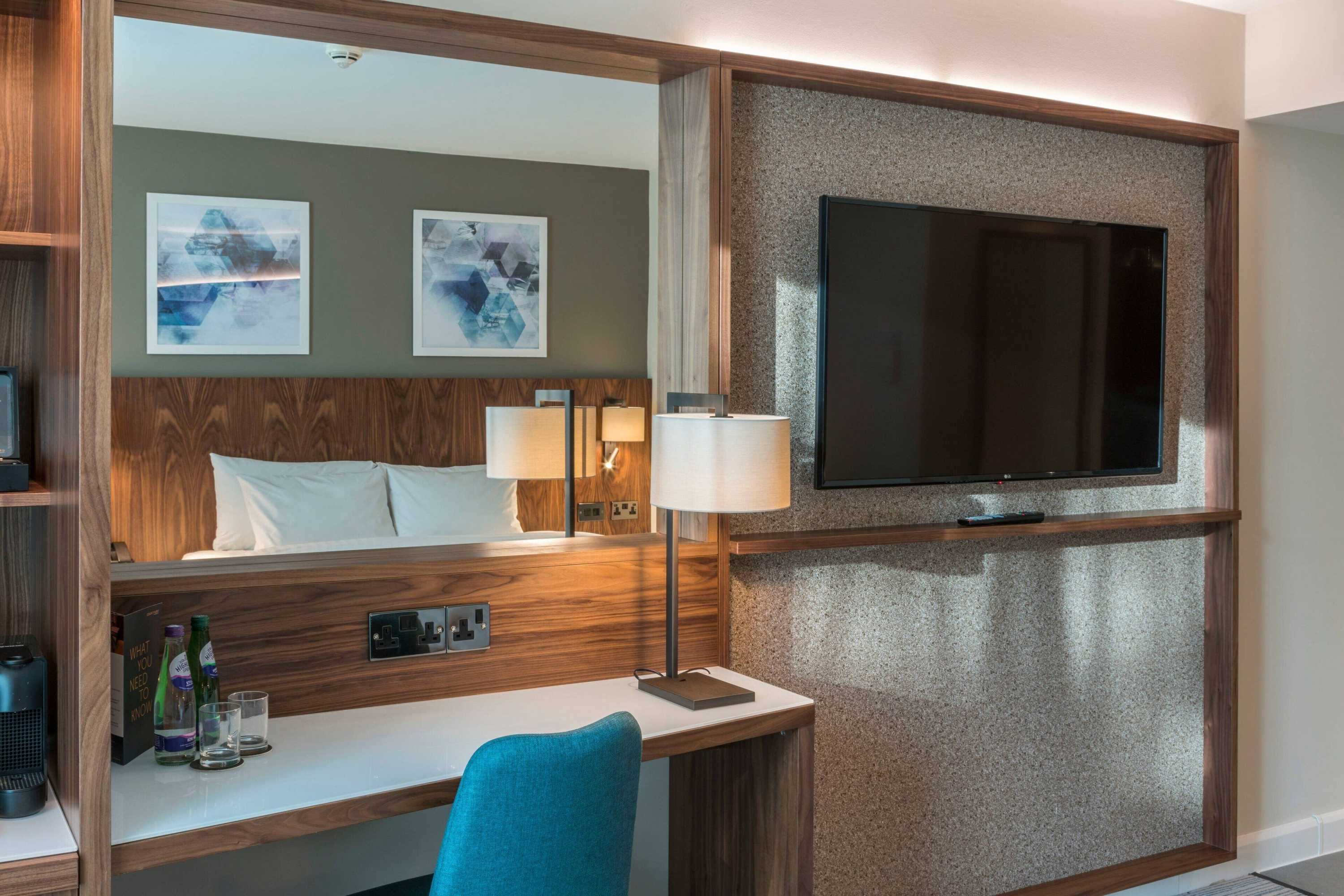 Gift card for Courtyard by Marriott London Gatwick Airport Gift card for Courtyard by Marriott London Gatwick Airport